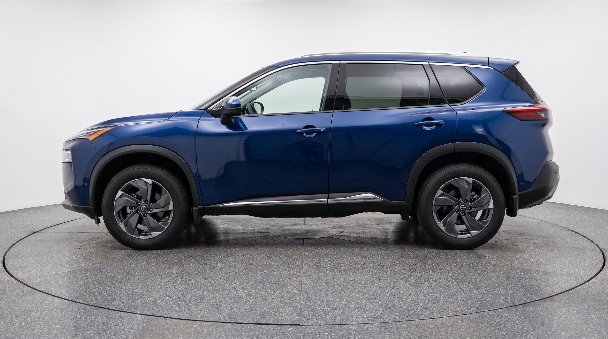Thumbnail: 2025 Nissan Rogue - 5