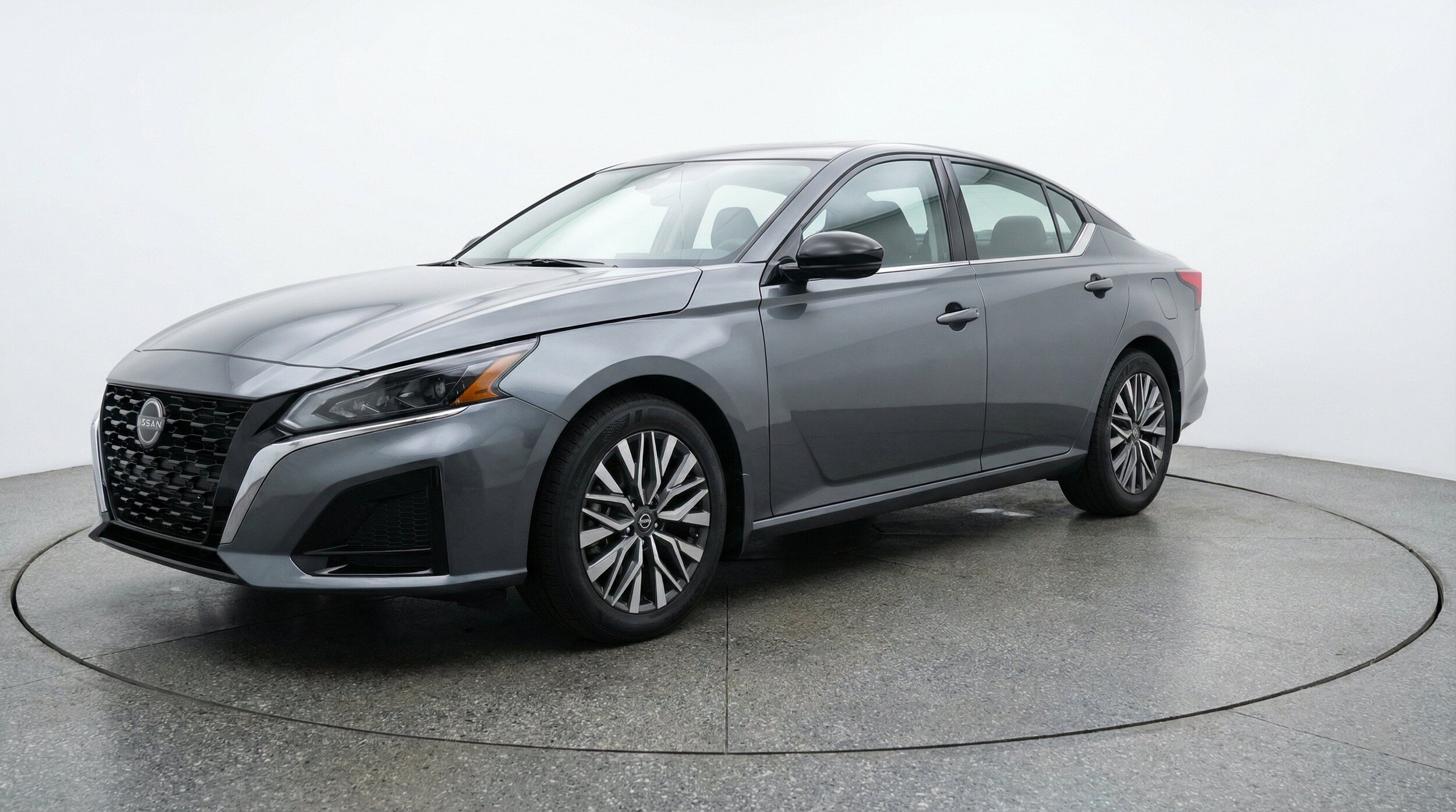 Thumbnail: 2025 Nissan Altima - 3