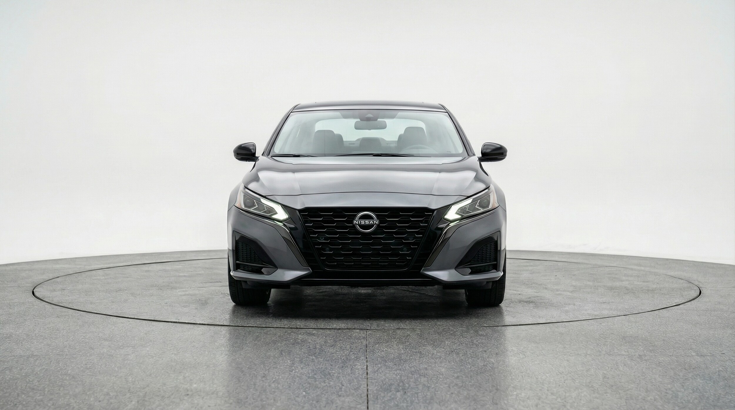 Thumbnail: 2025 Nissan Altima - 2