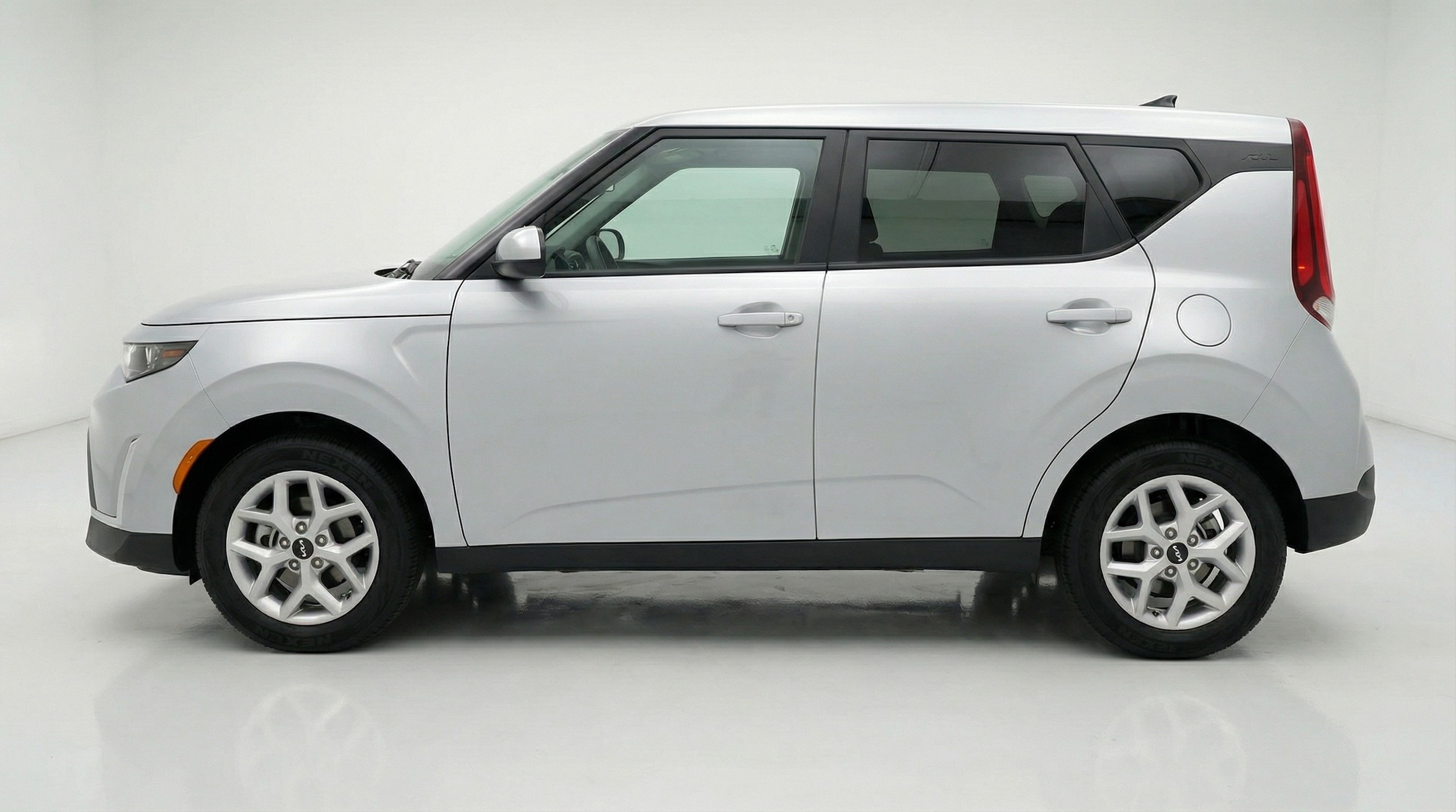 Thumbnail: 2025 Kia Soul - 4