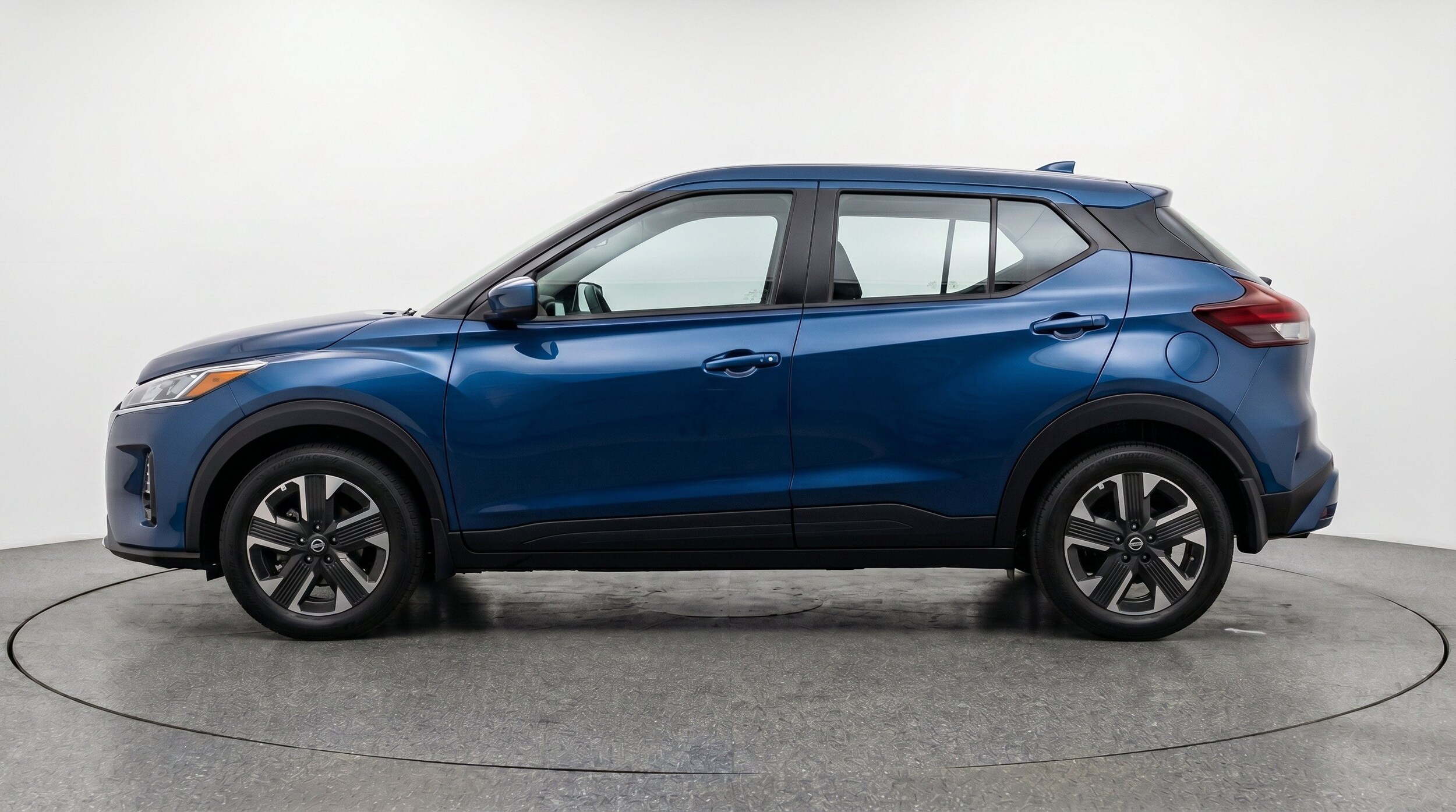 Thumbnail: 2026 Nissan Kicks - 5