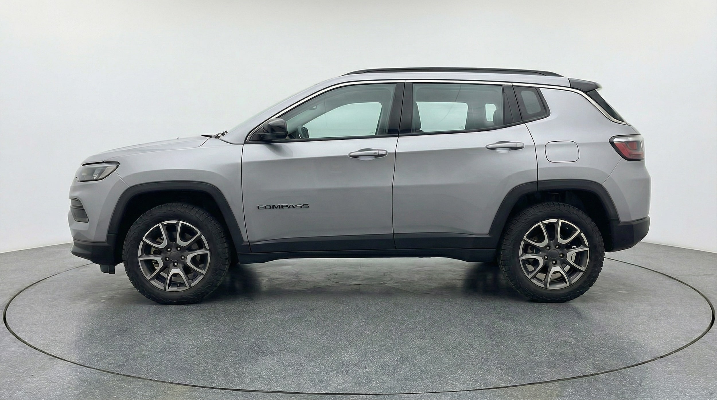 Thumbnail: 2025 Jeep Compass - 4