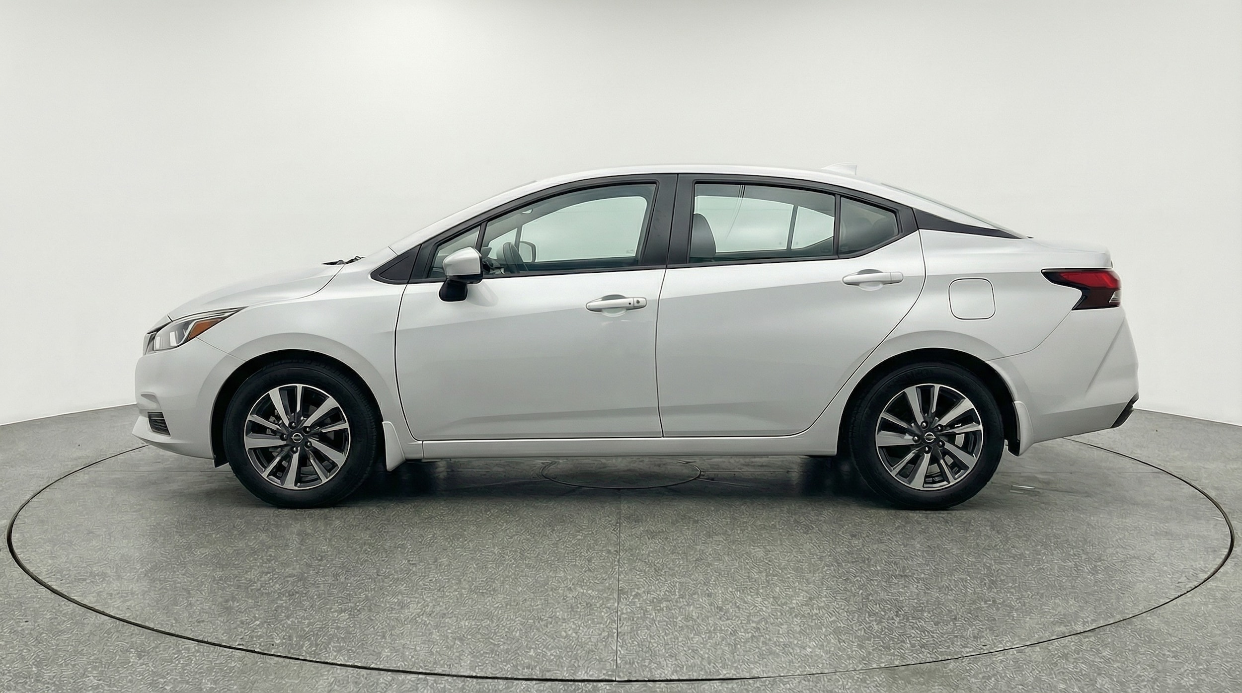 Thumbnail: 2025 Nissan Versa - 4