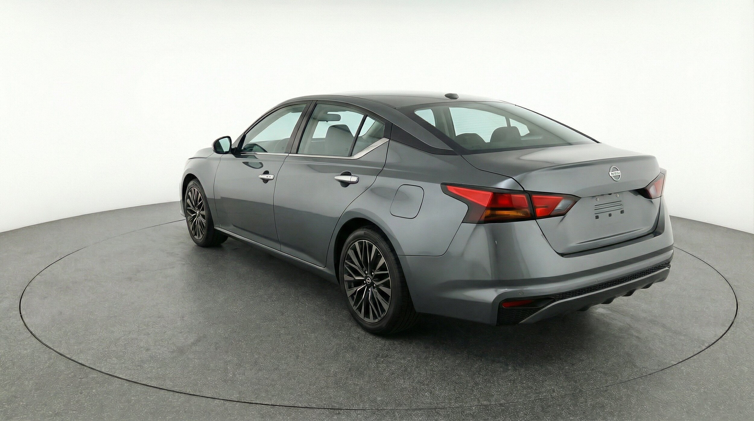 Thumbnail: 2025 Nissan Altima - 6