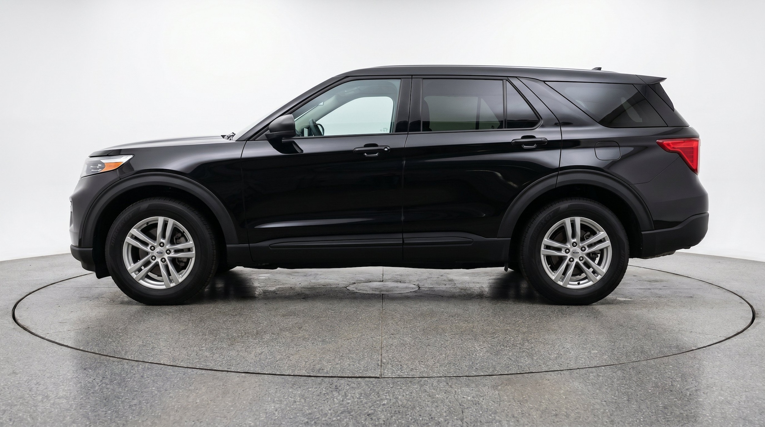 Thumbnail: 2024 Ford Explorer - 5