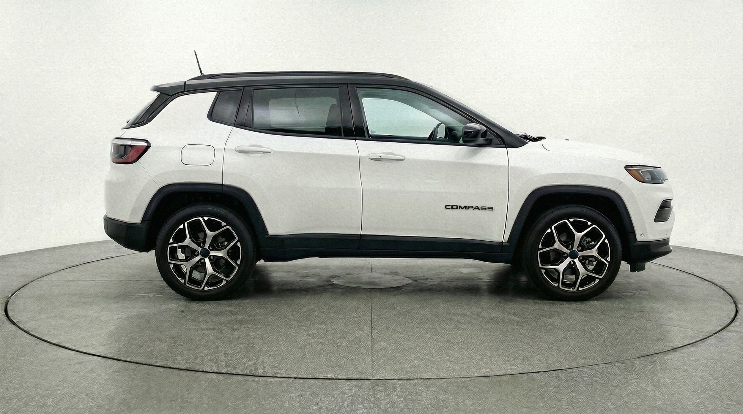 Thumbnail: 2025 Jeep Compass - 11