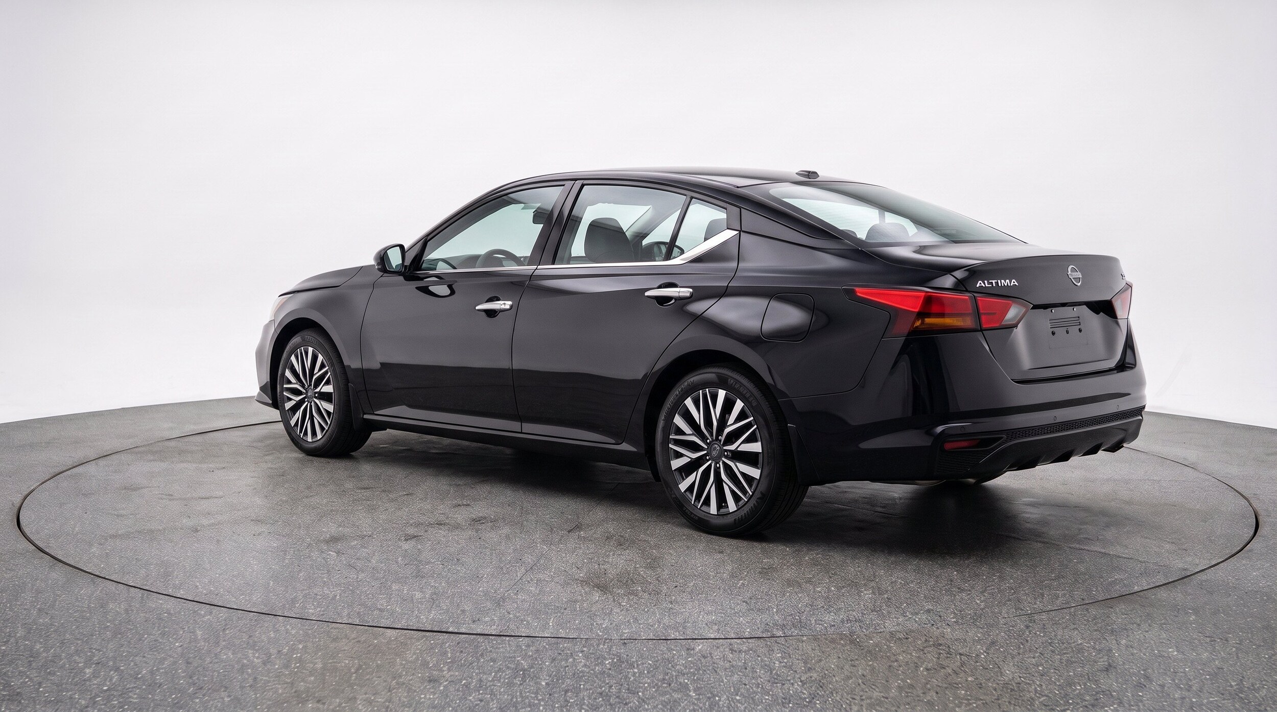 Thumbnail: 2025 Nissan Altima - 6