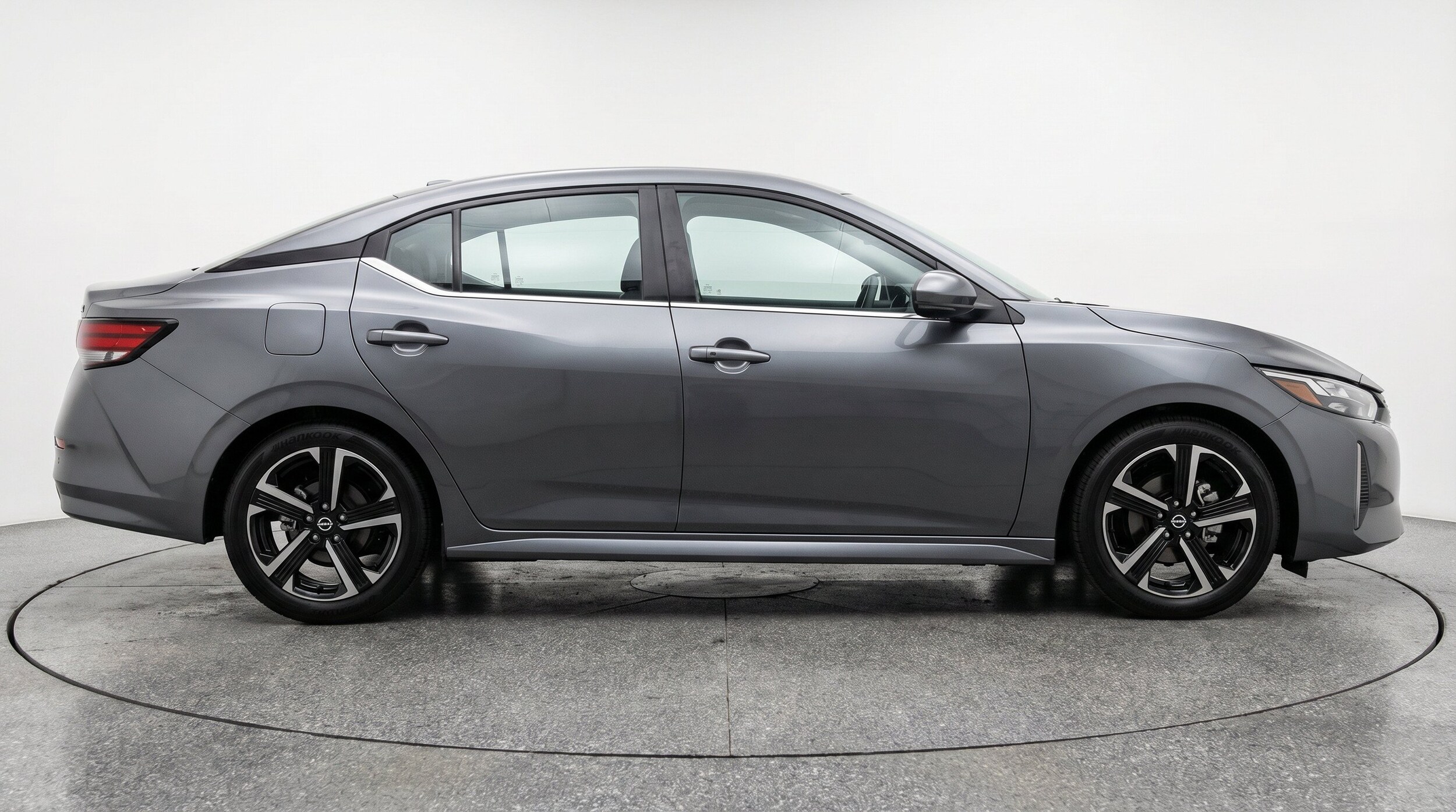 Thumbnail: 2025 Nissan Sentra - 11