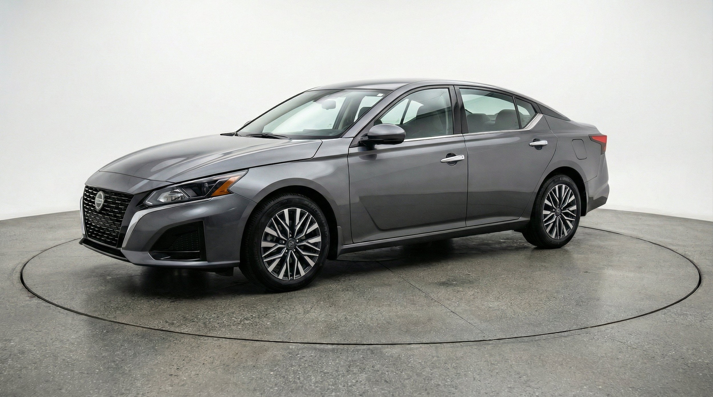 Thumbnail: 2025 Nissan Altima - 3