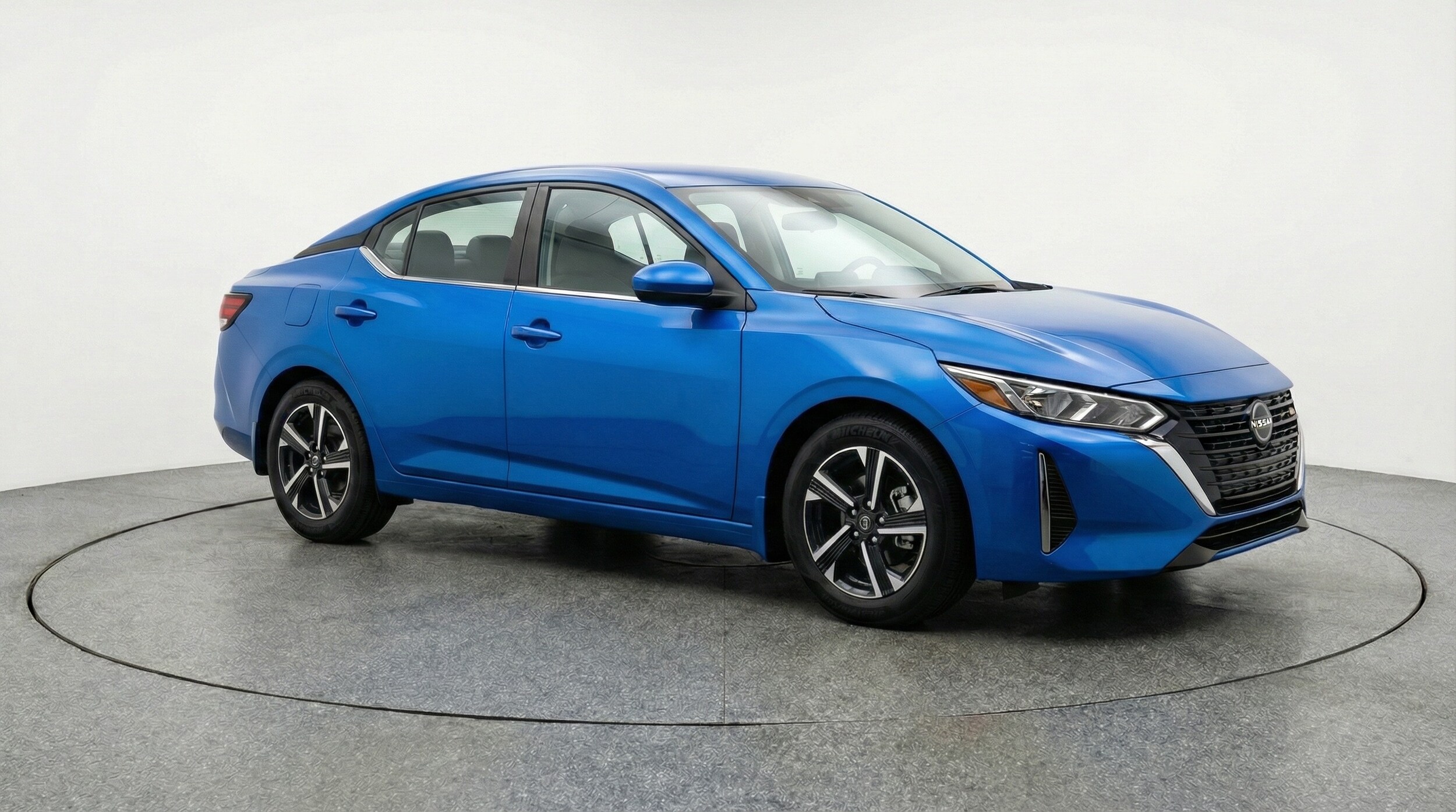 Thumbnail: 2025 Nissan Sentra - 1