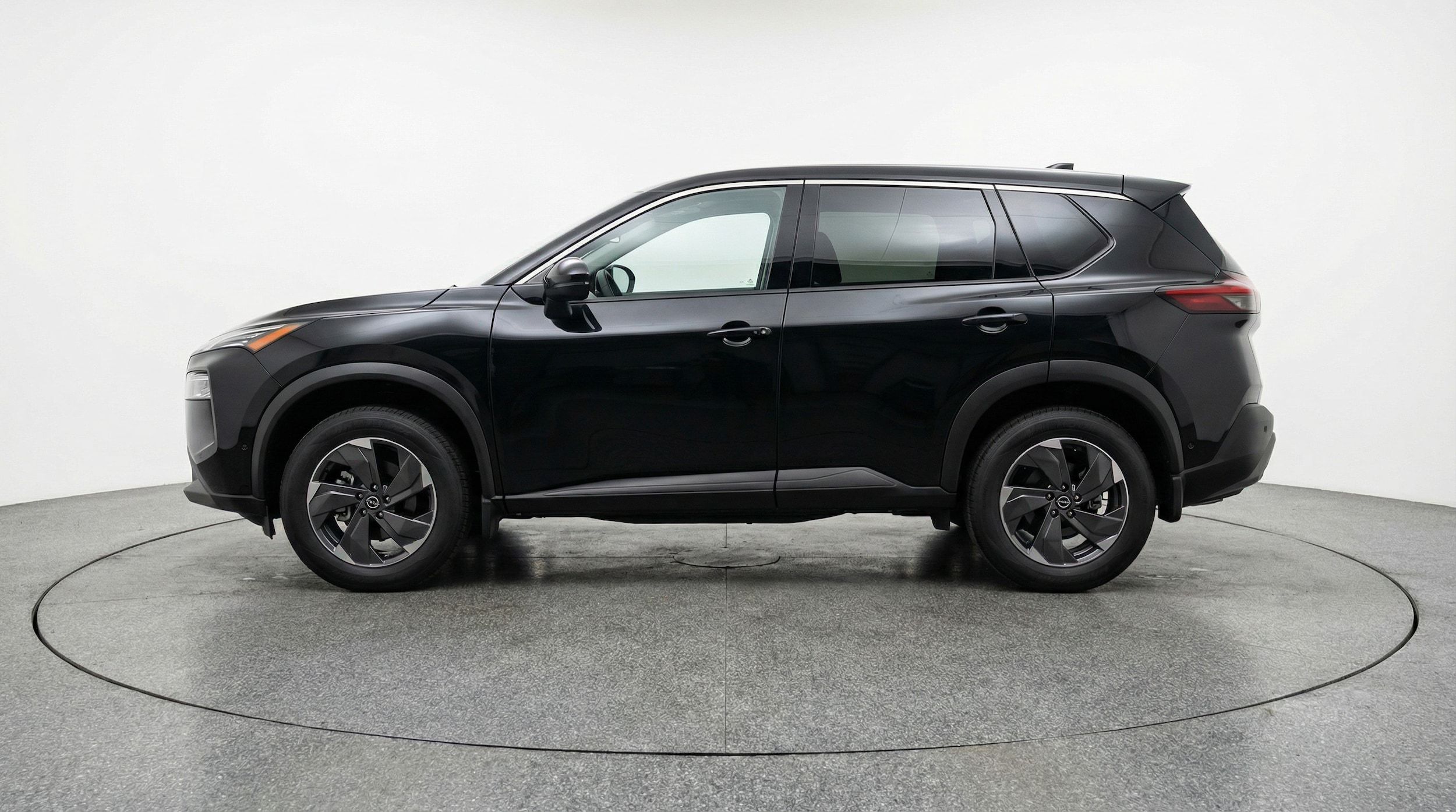 Thumbnail: 2025 Nissan Rogue - 4