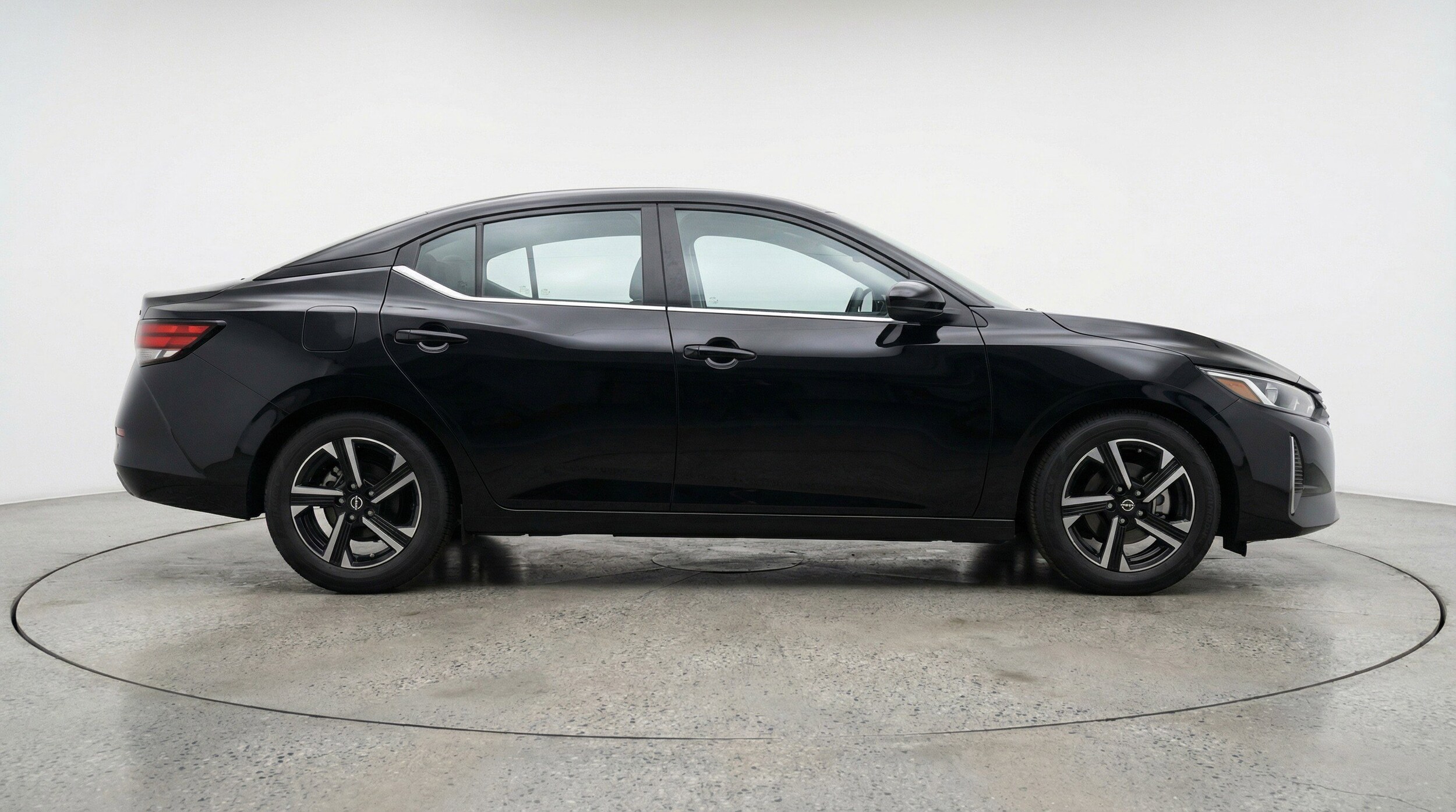 Thumbnail: 2025 Nissan Sentra - 11