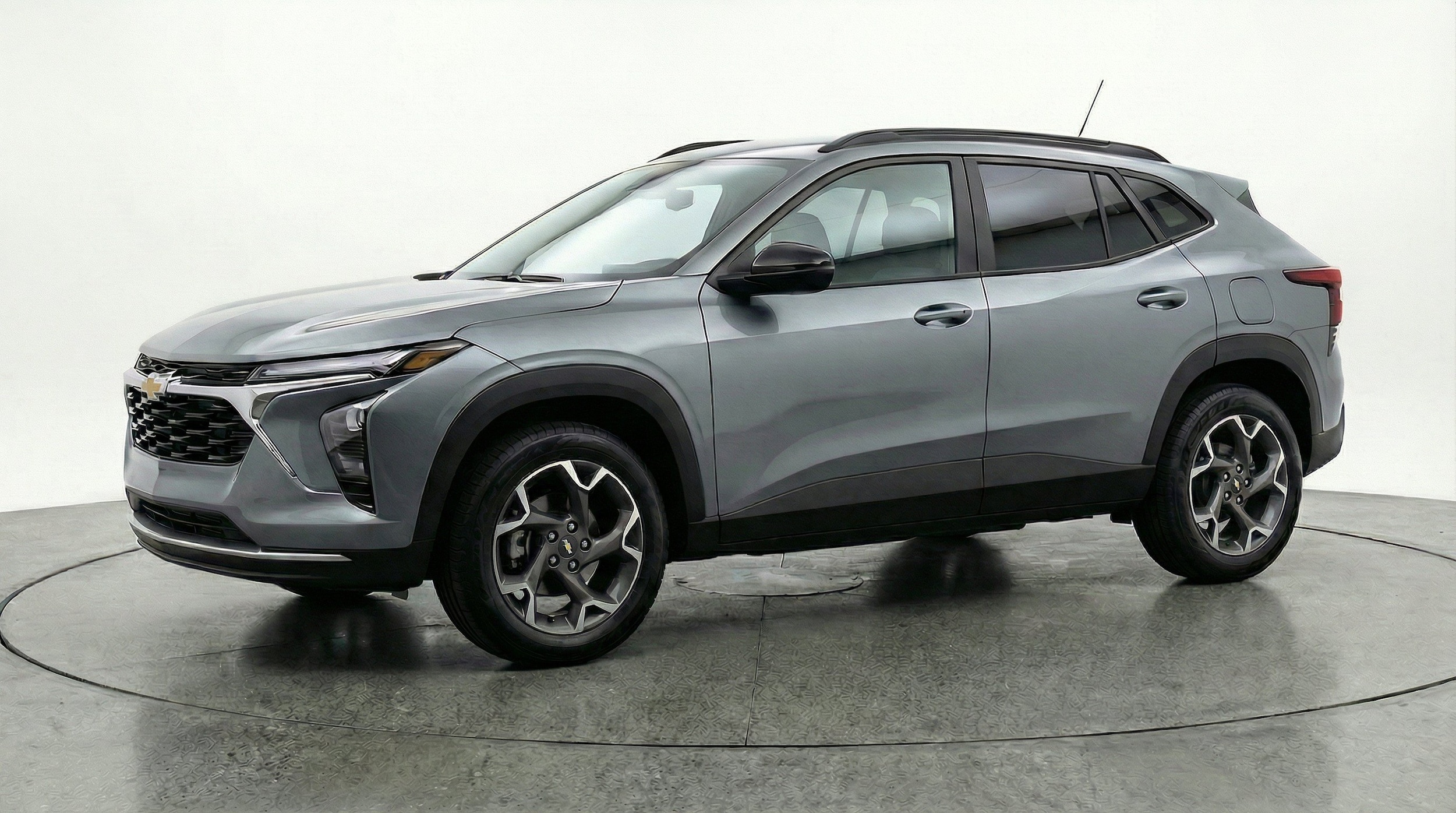 Thumbnail: 2025 Chevrolet Trax - 3