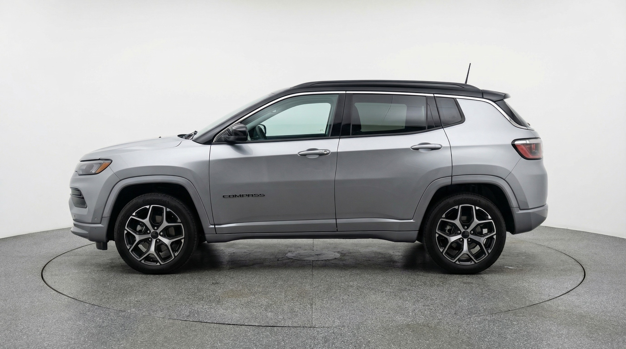 Thumbnail: 2025 Jeep Compass - 4