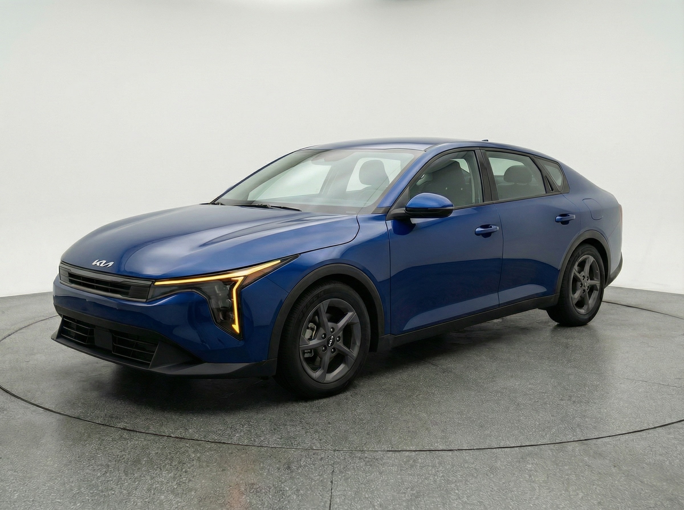 Thumbnail: 2025 Kia K4 - 3