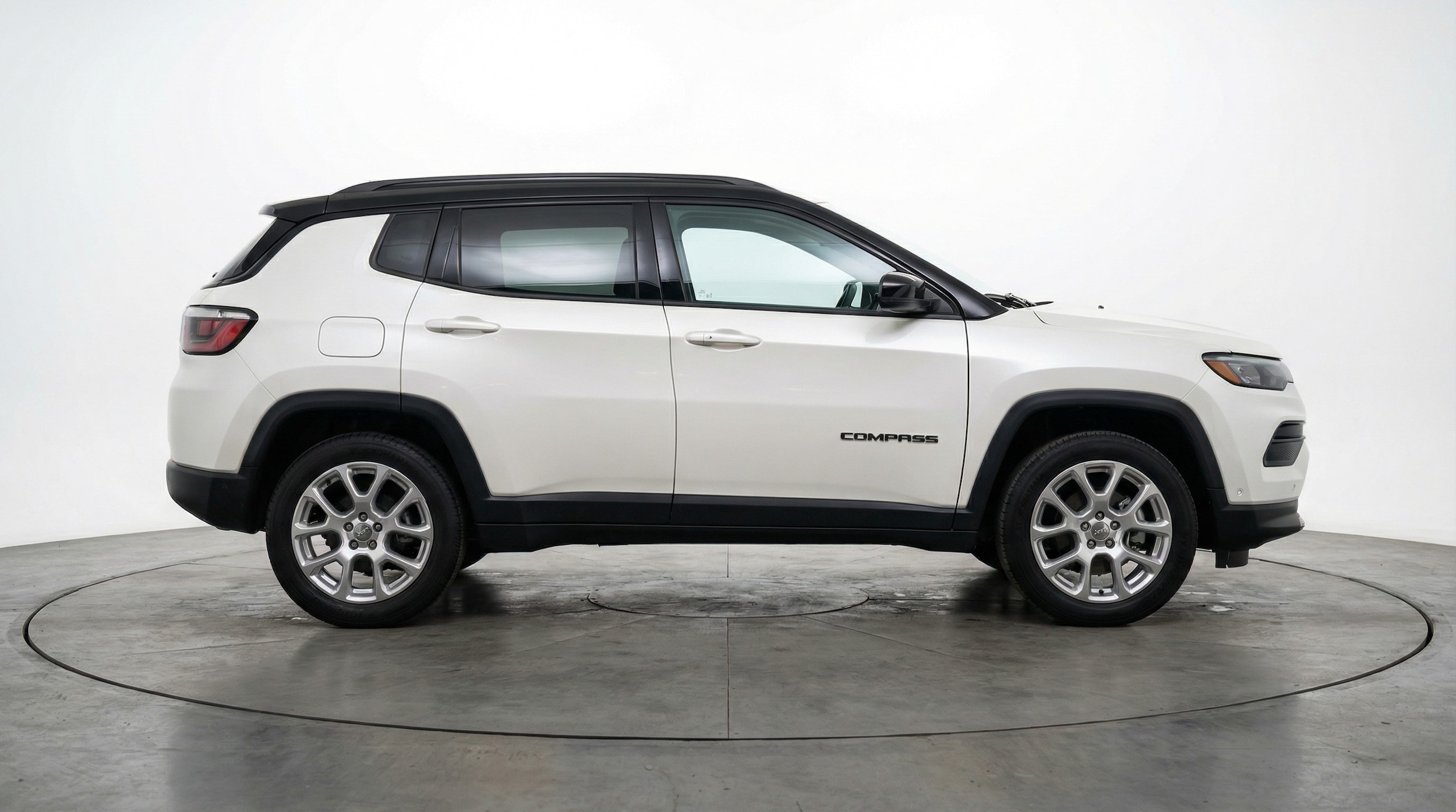 Thumbnail: 2025 Jeep Compass - 8