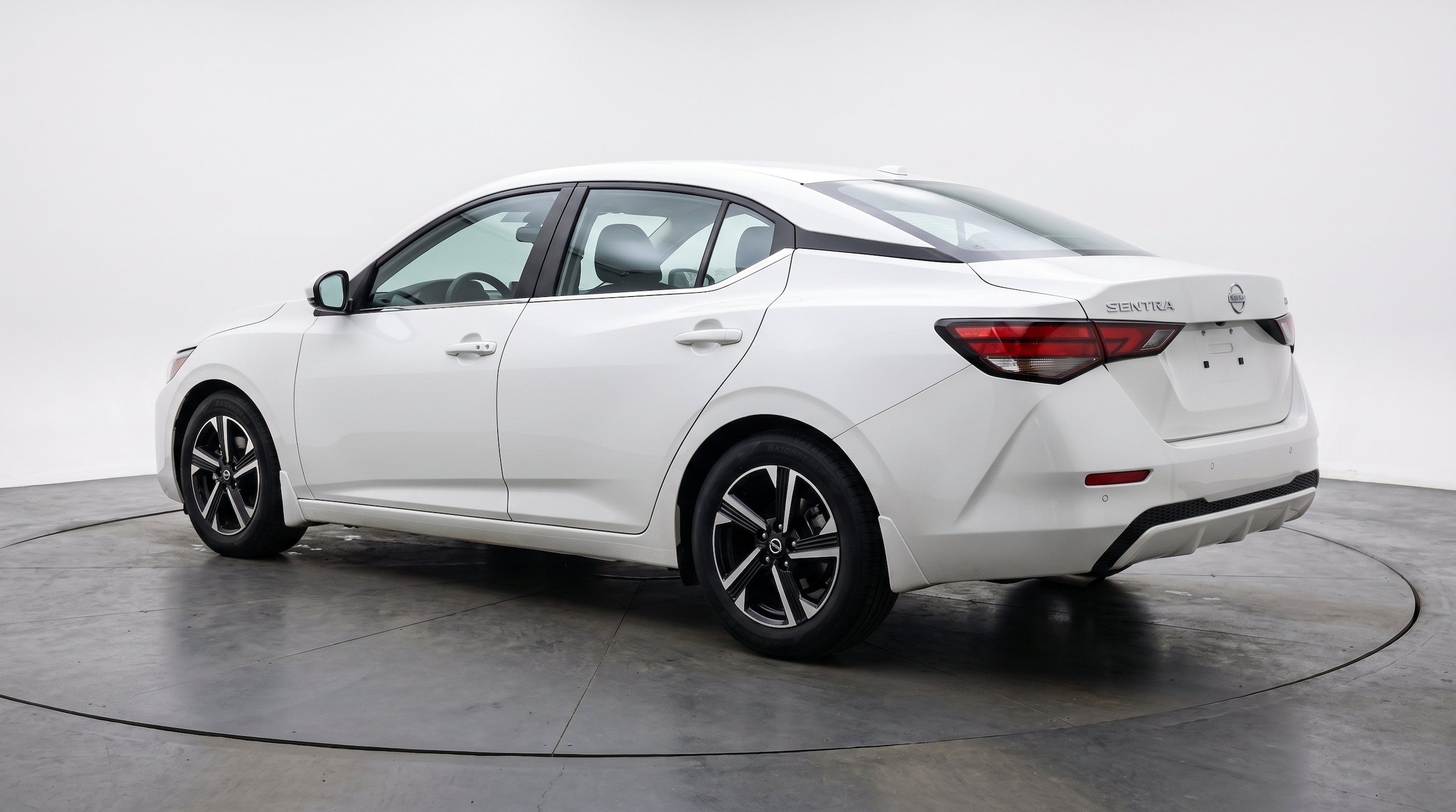 Thumbnail: 2025 Nissan Sentra - 6