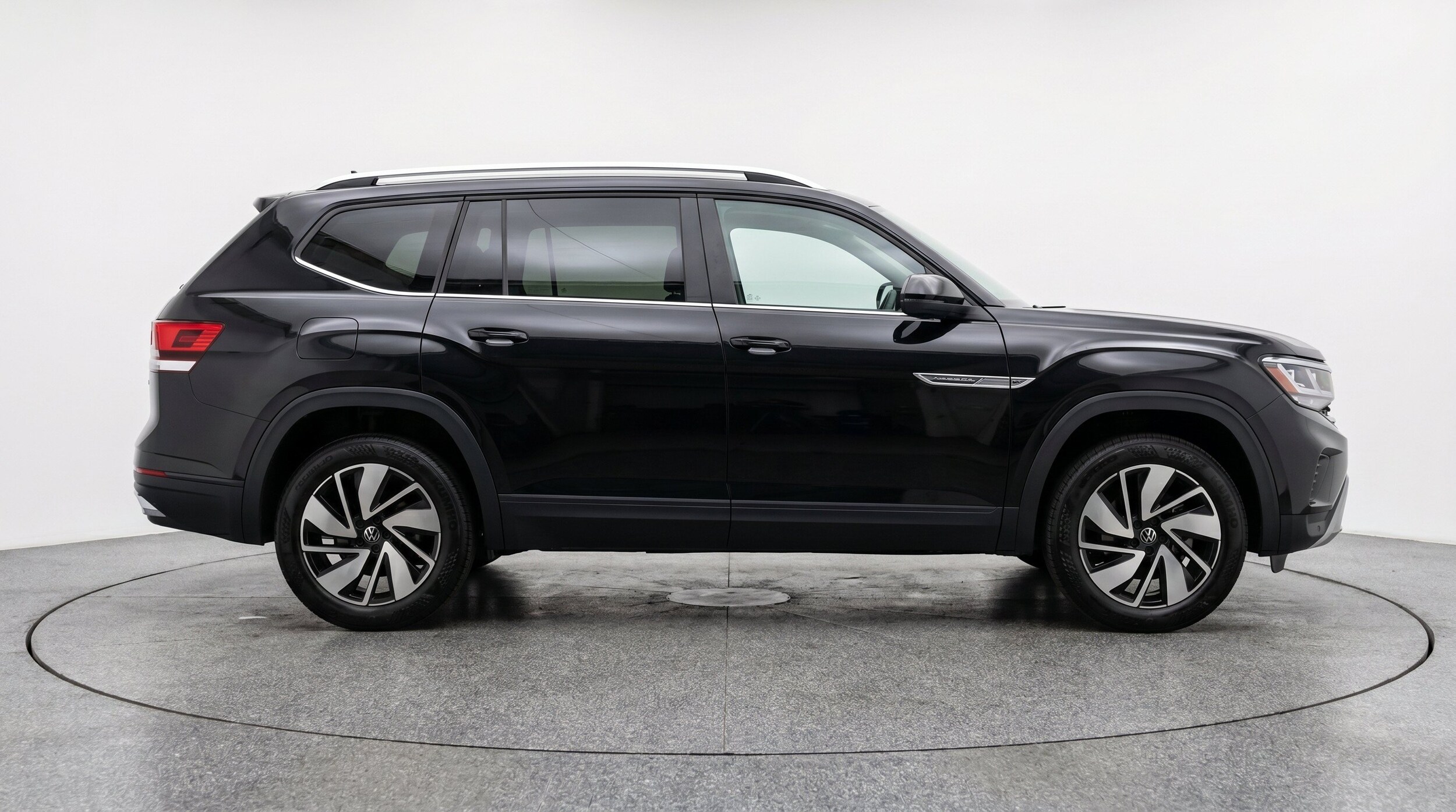 Thumbnail: 2026 Volkswagen Atlas - 11