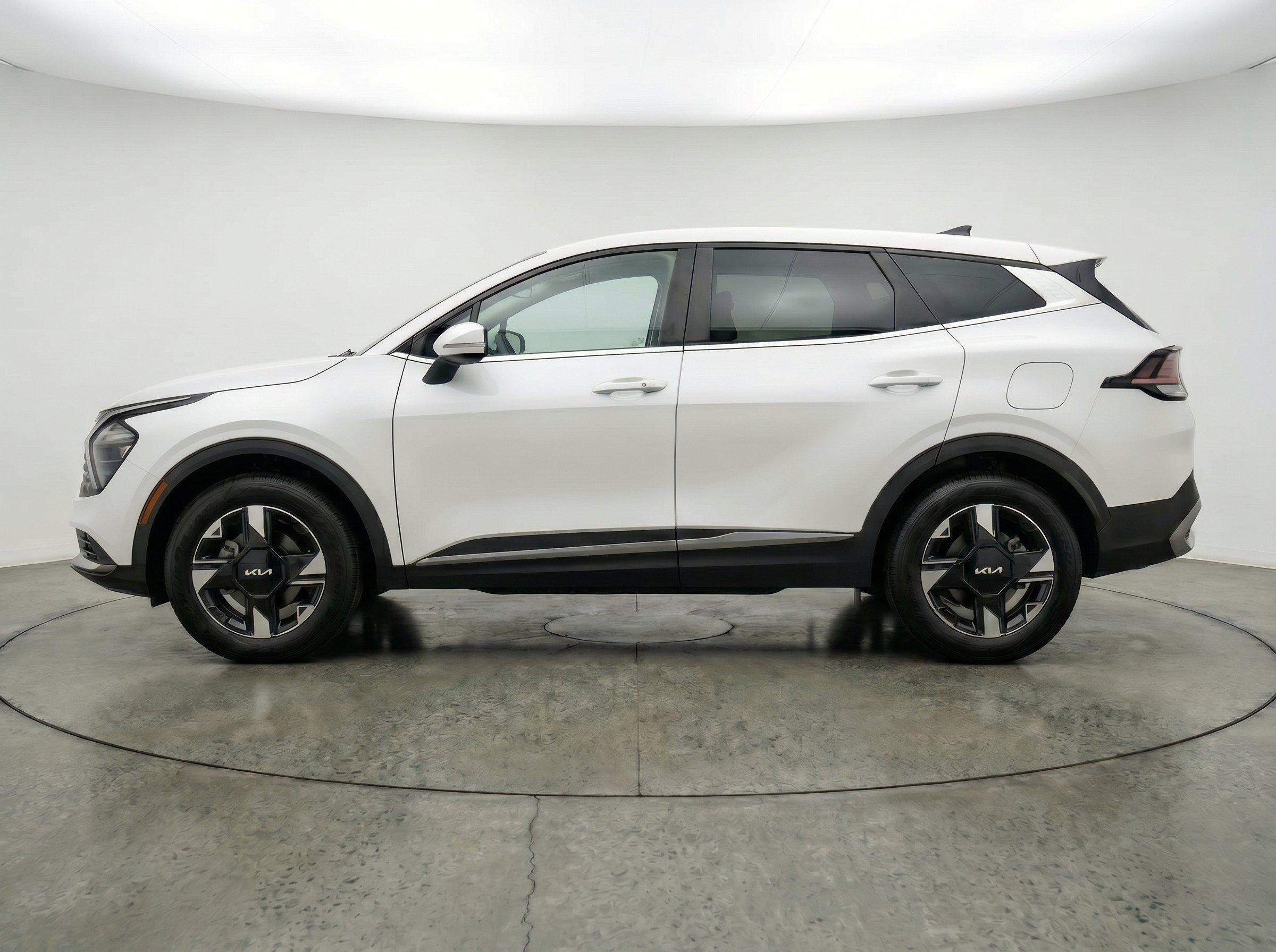 Thumbnail: 2026 Kia Sportage - 5
