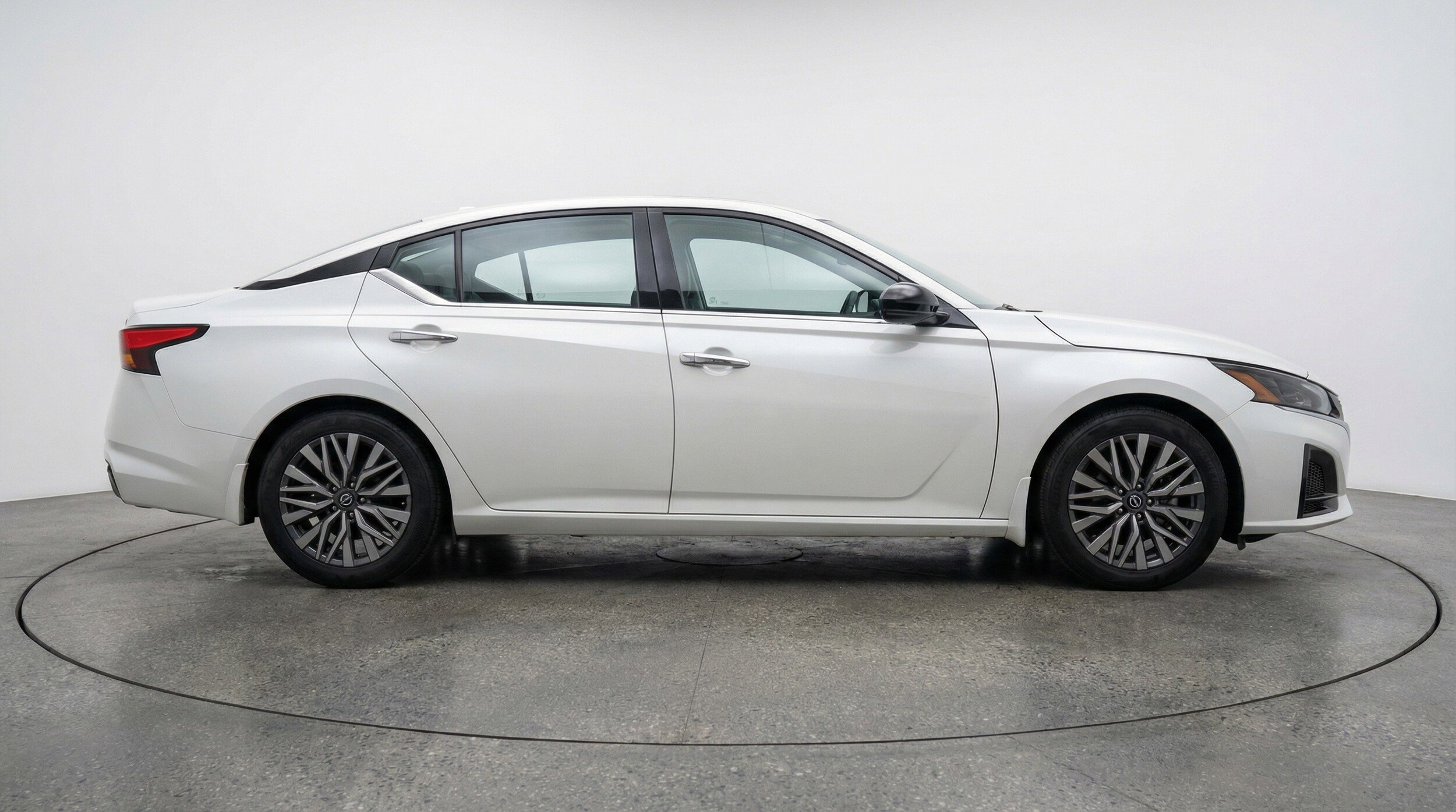 Thumbnail: 2025 Nissan Altima - 11