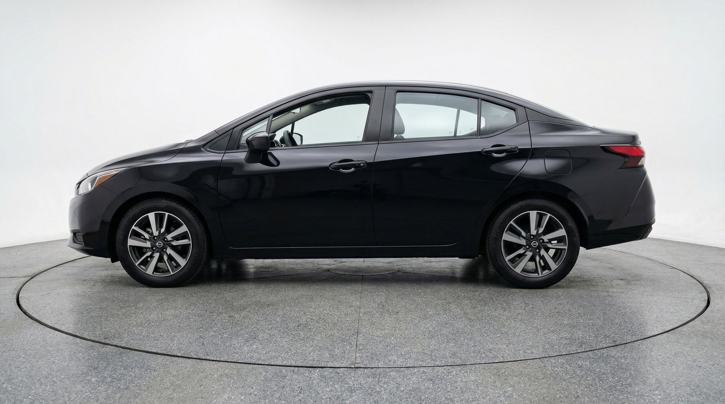 Thumbnail: 2025 Nissan Versa - 5