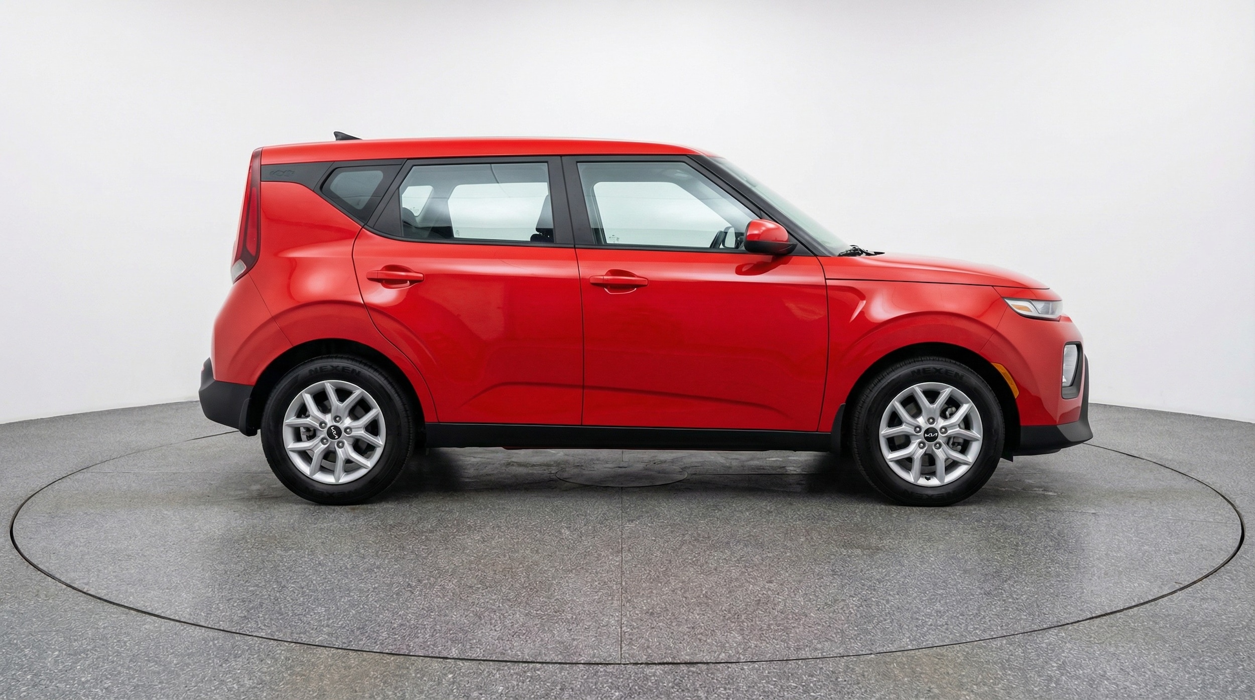 Thumbnail: 2025 Kia Soul - 8