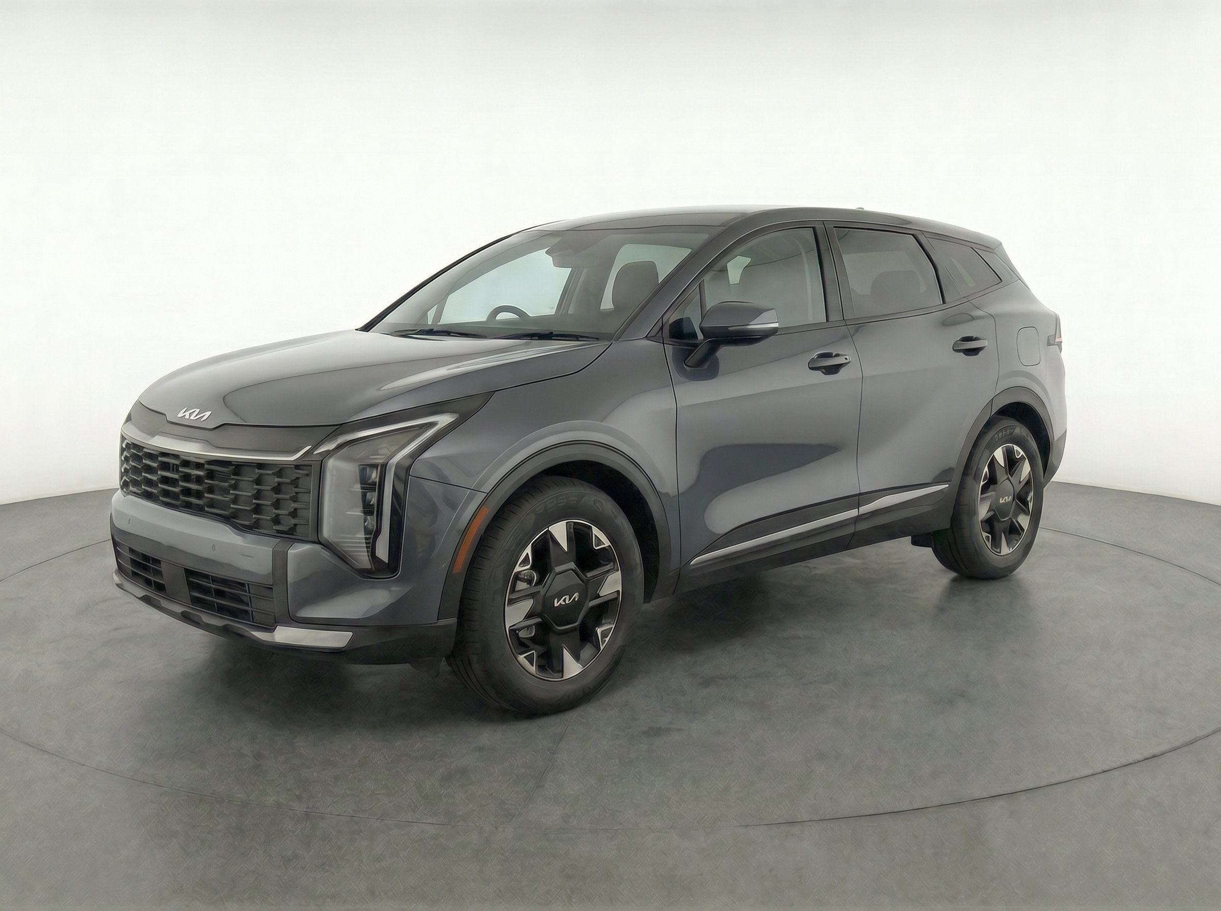 Thumbnail: 2026 Kia Sportage - 3