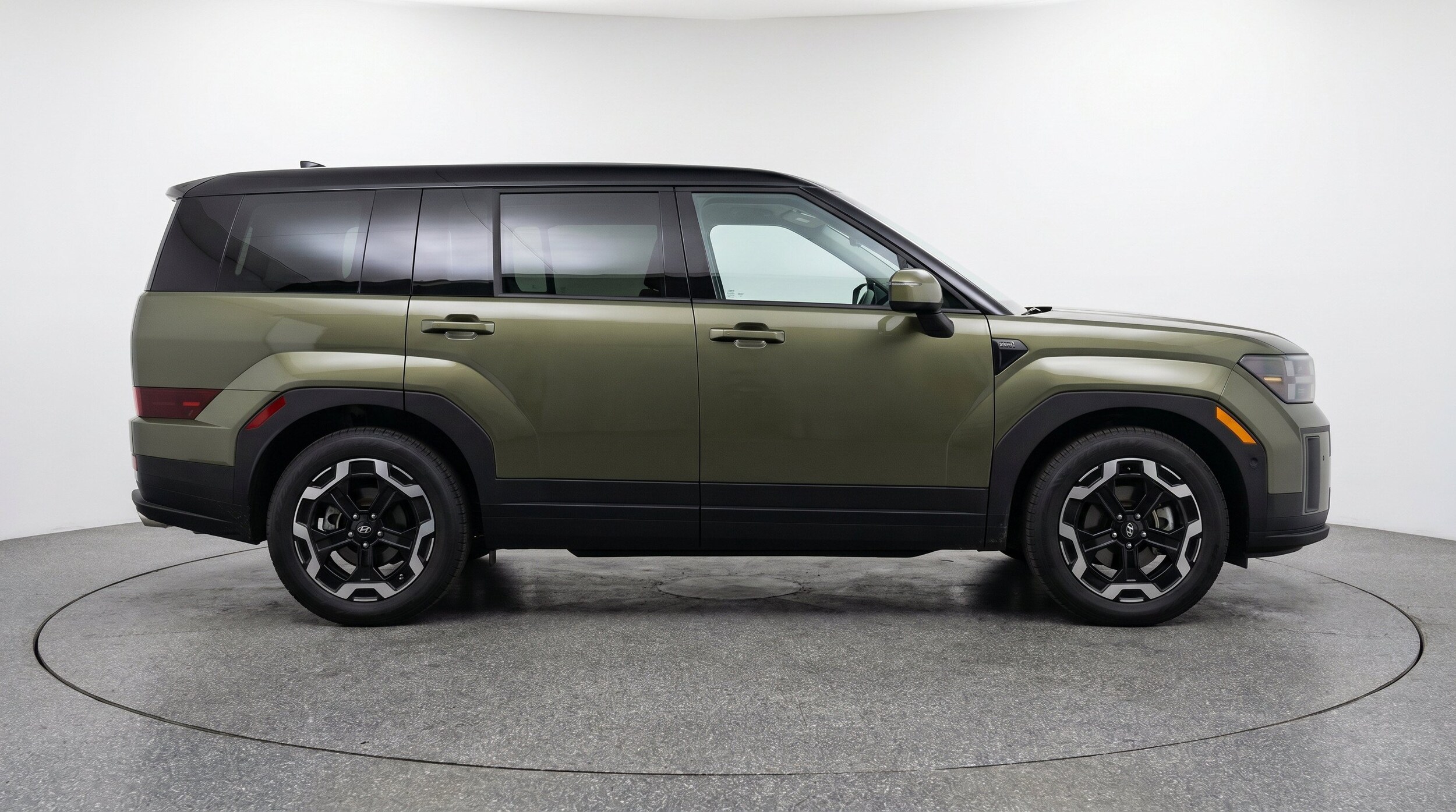 Thumbnail: 2025 Hyundai Santa Fe - 10