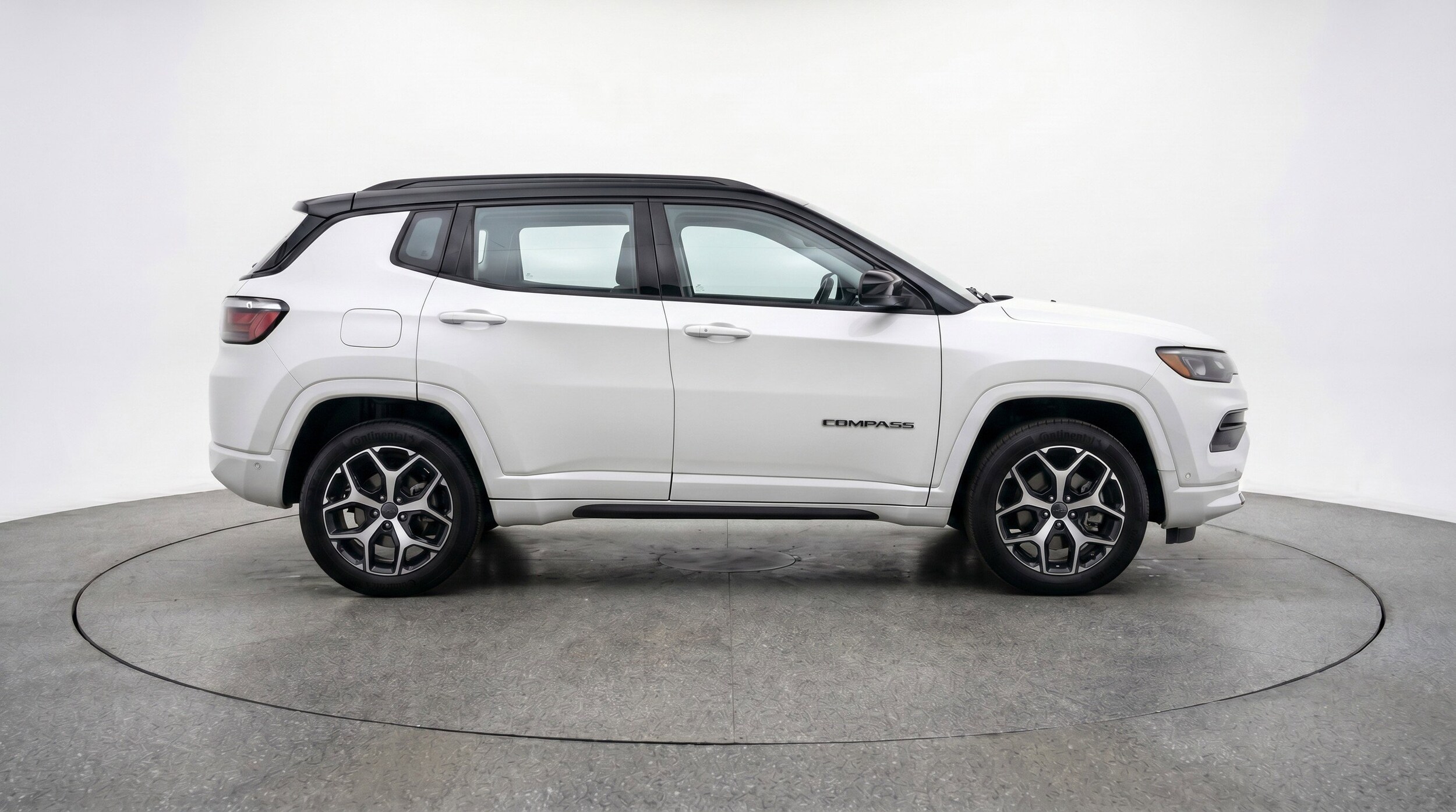 Thumbnail: 2025 Jeep Compass - 11