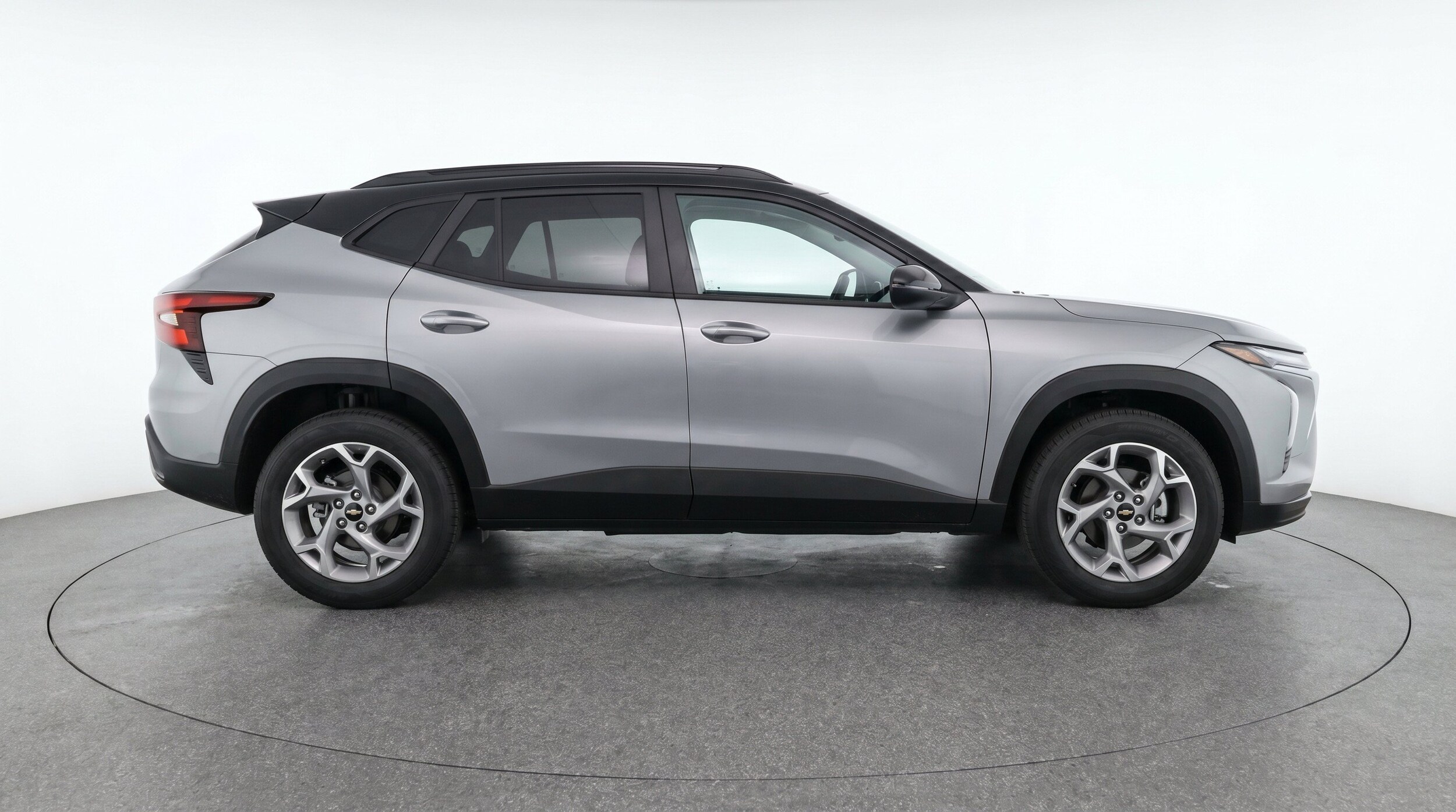 Thumbnail: 2025 Chevrolet Trax - 11