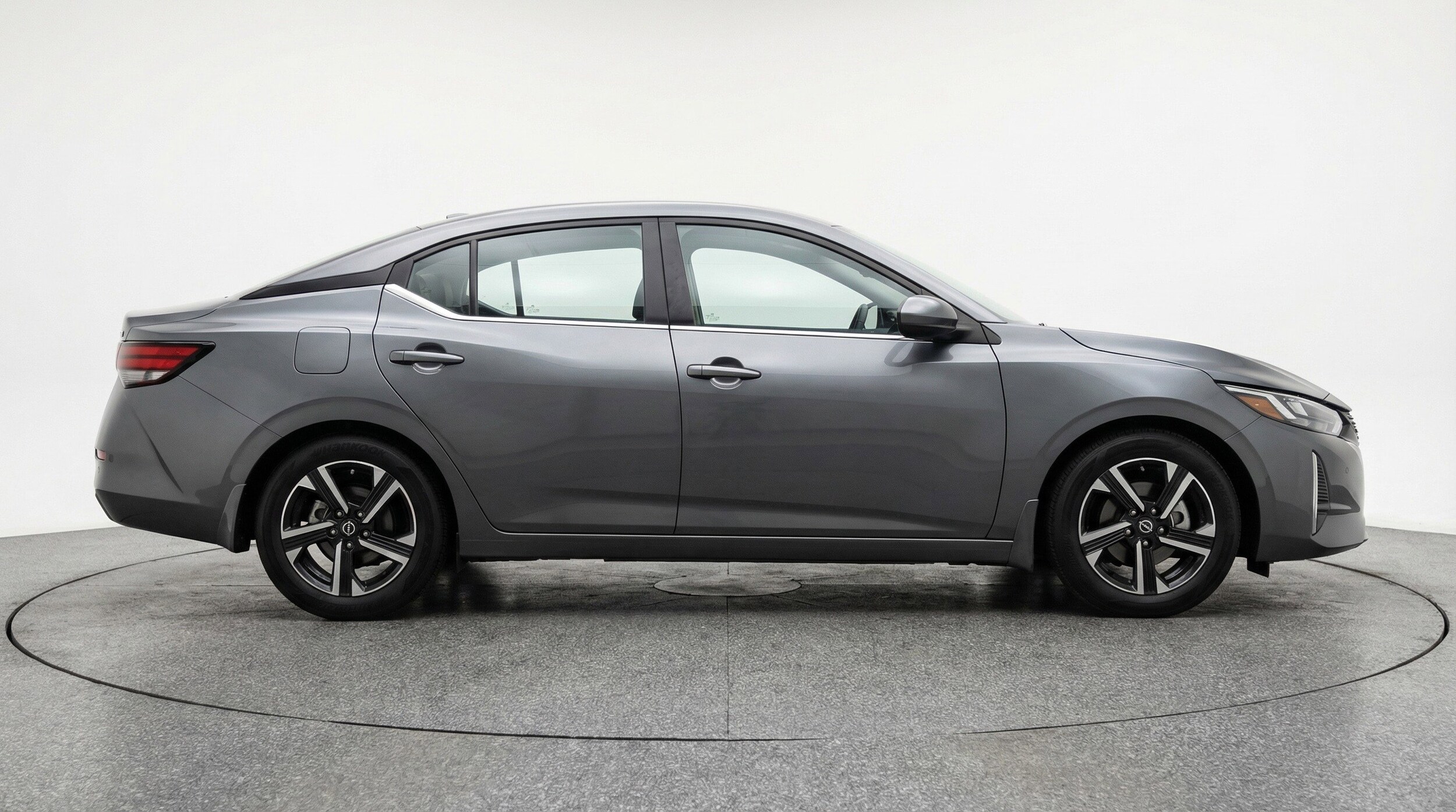 Thumbnail: 2025 Nissan Sentra - 11