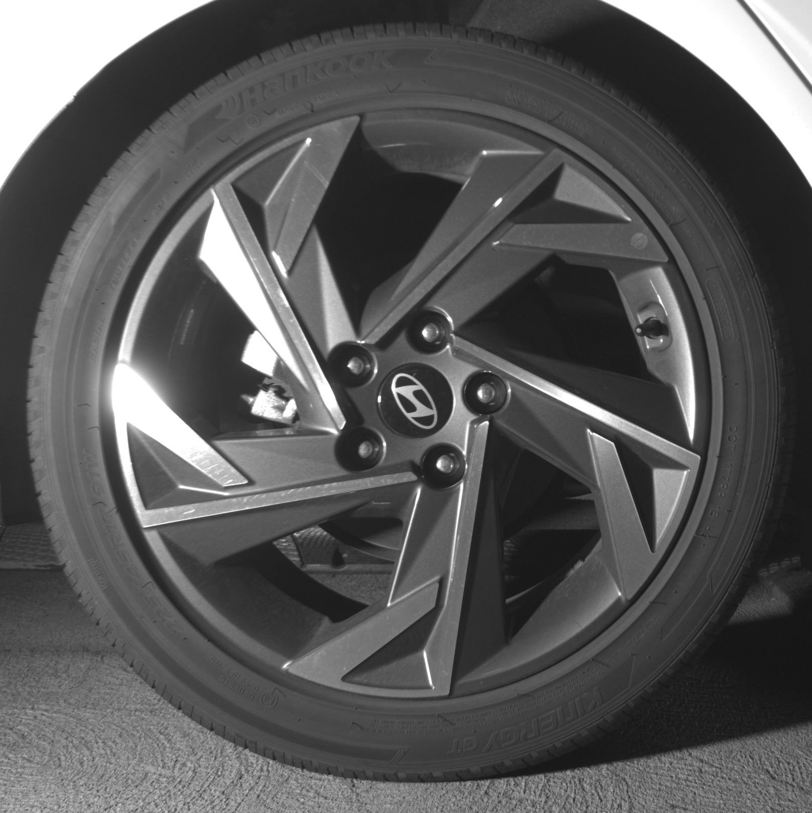 Thumbnail: 2025 Hyundai Elantra - 15