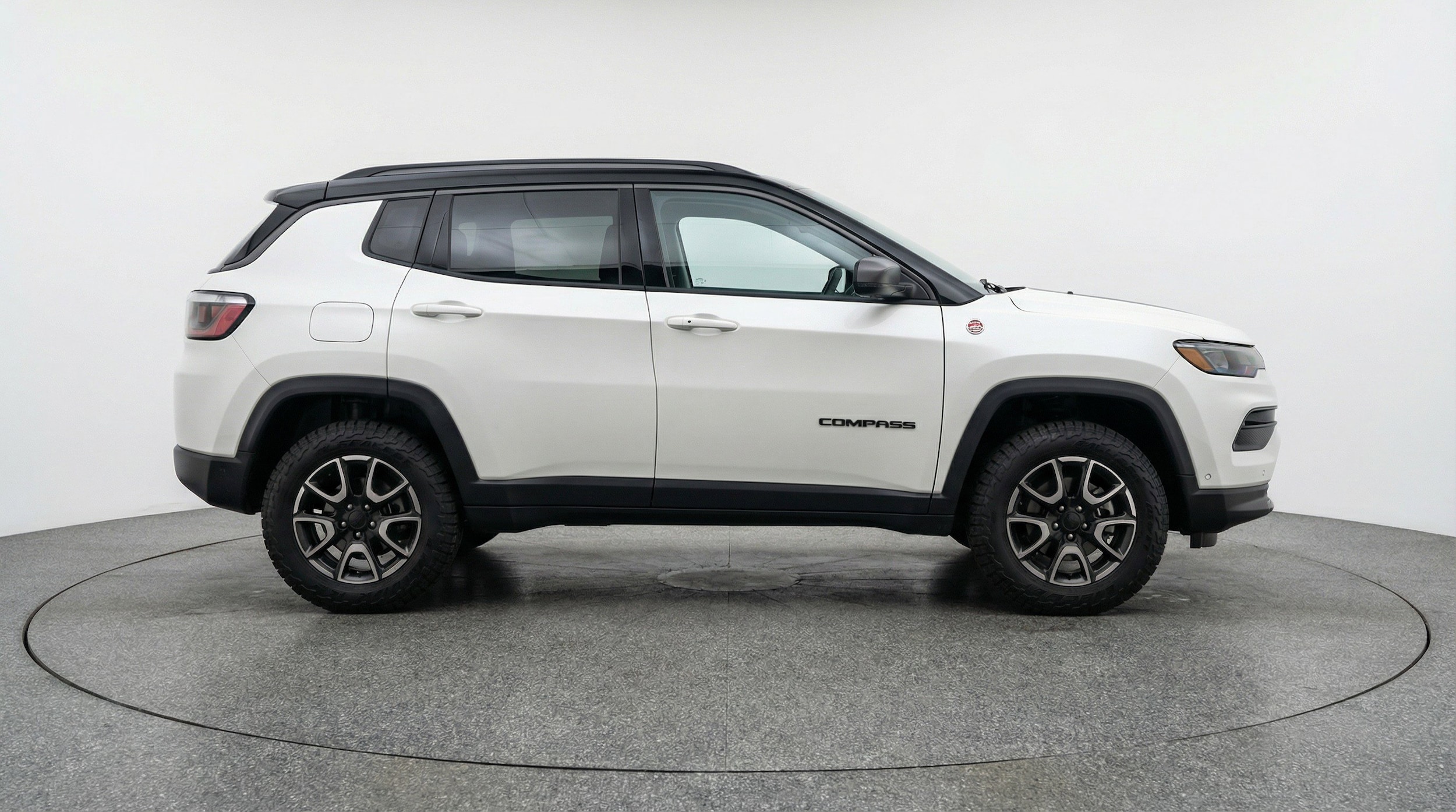 Thumbnail: 2025 Jeep Compass - 11