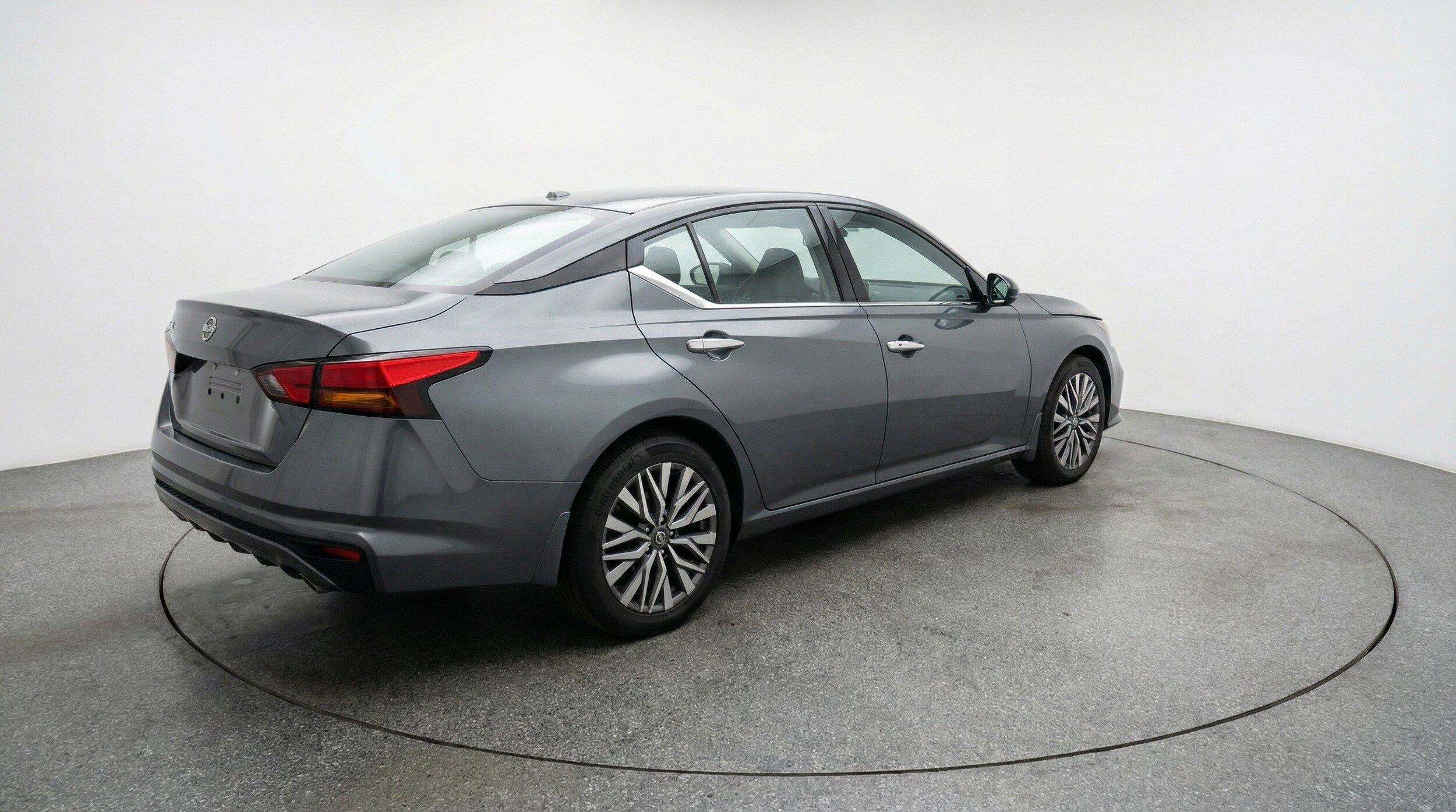 Thumbnail: 2025 Nissan Altima - 9