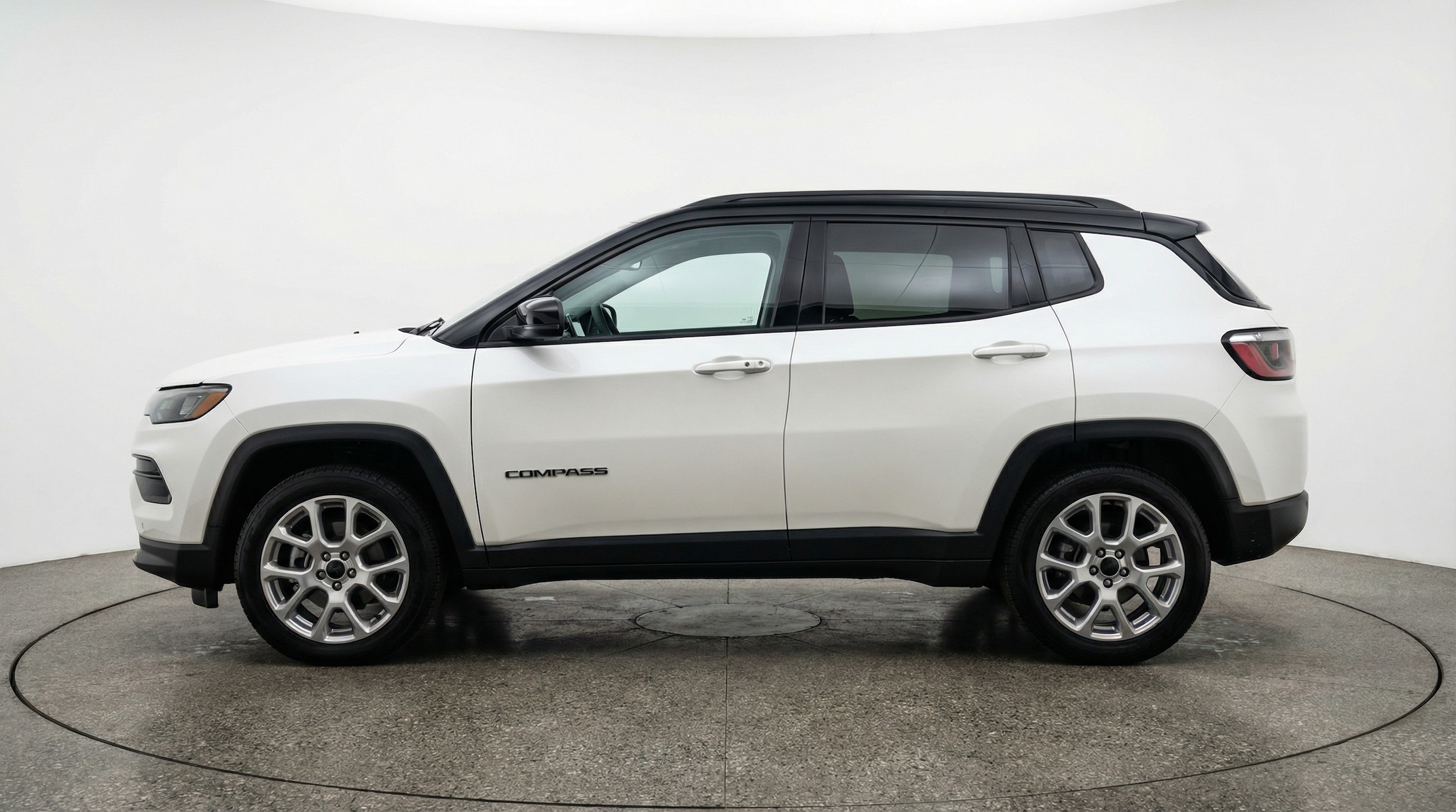 Thumbnail: 2025 Jeep Compass - 4