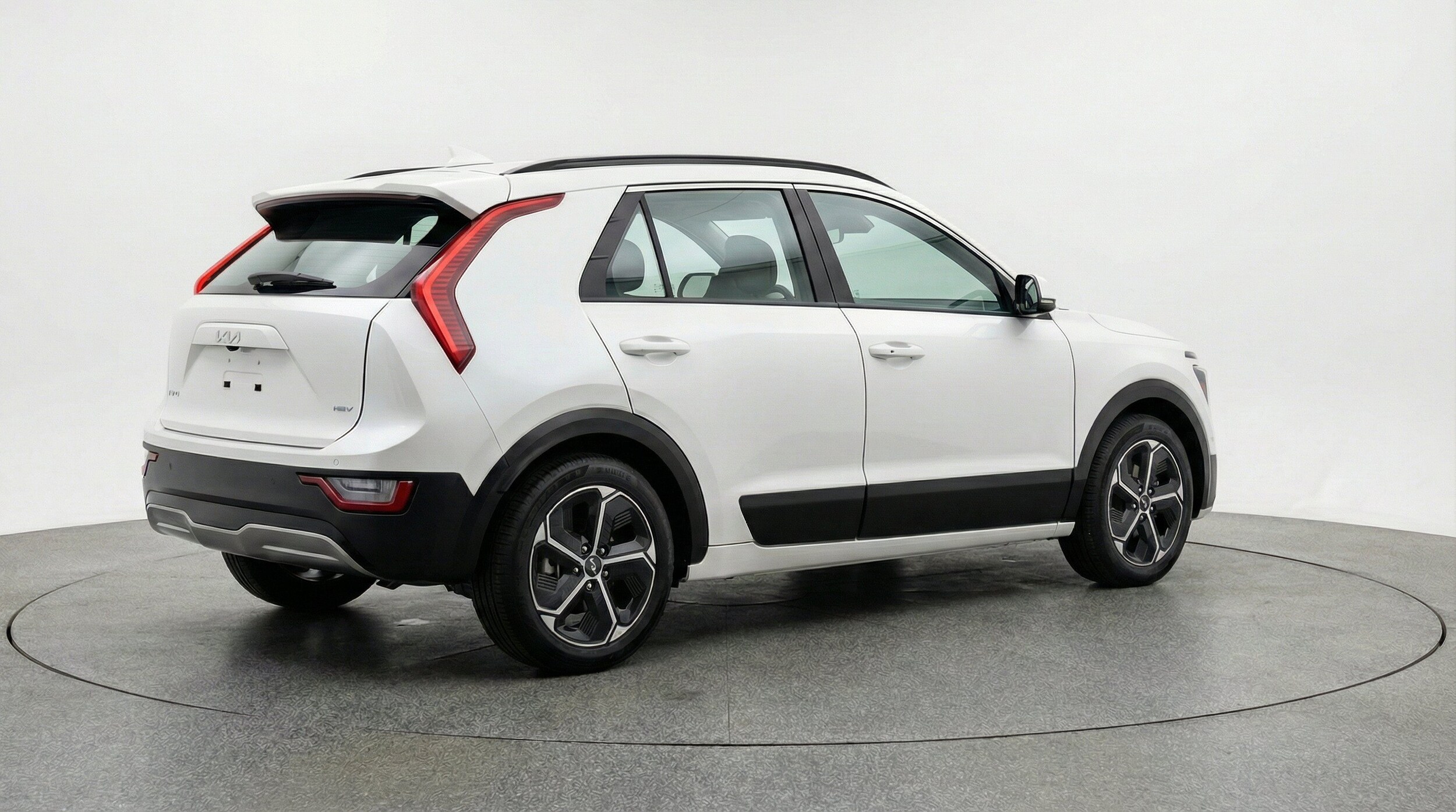 Thumbnail: 2026 Kia Niro - 9