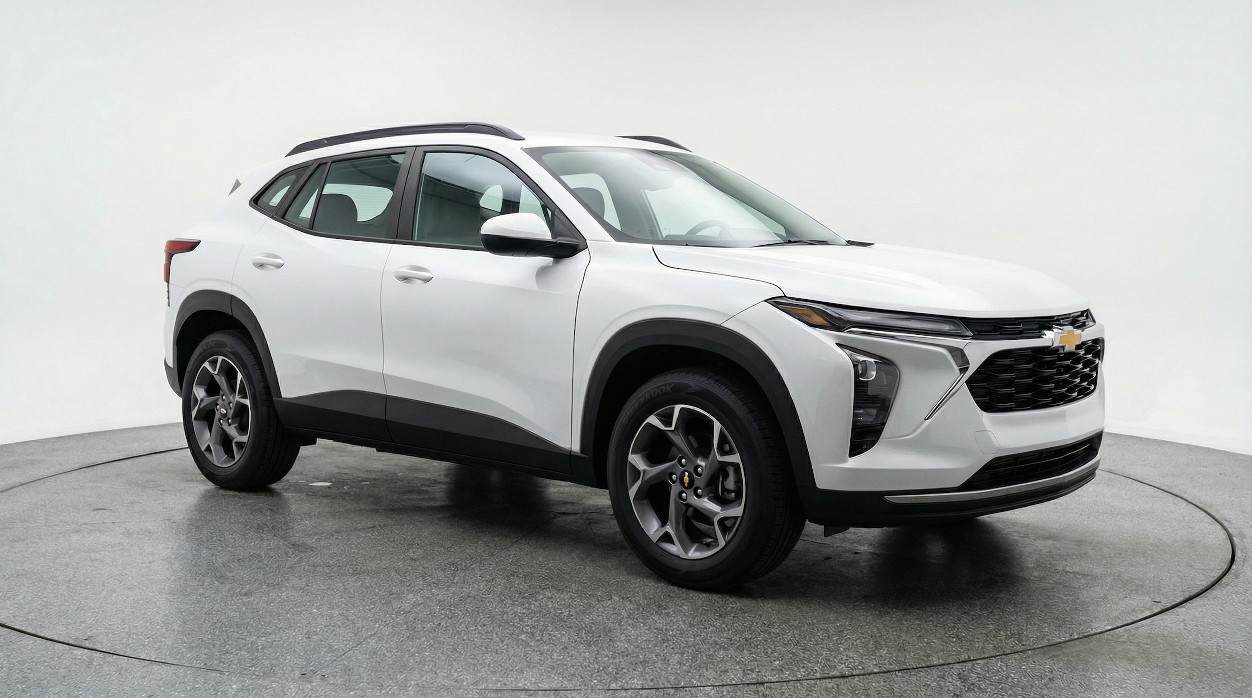 Thumbnail: 2025 Chevrolet Trax - 1