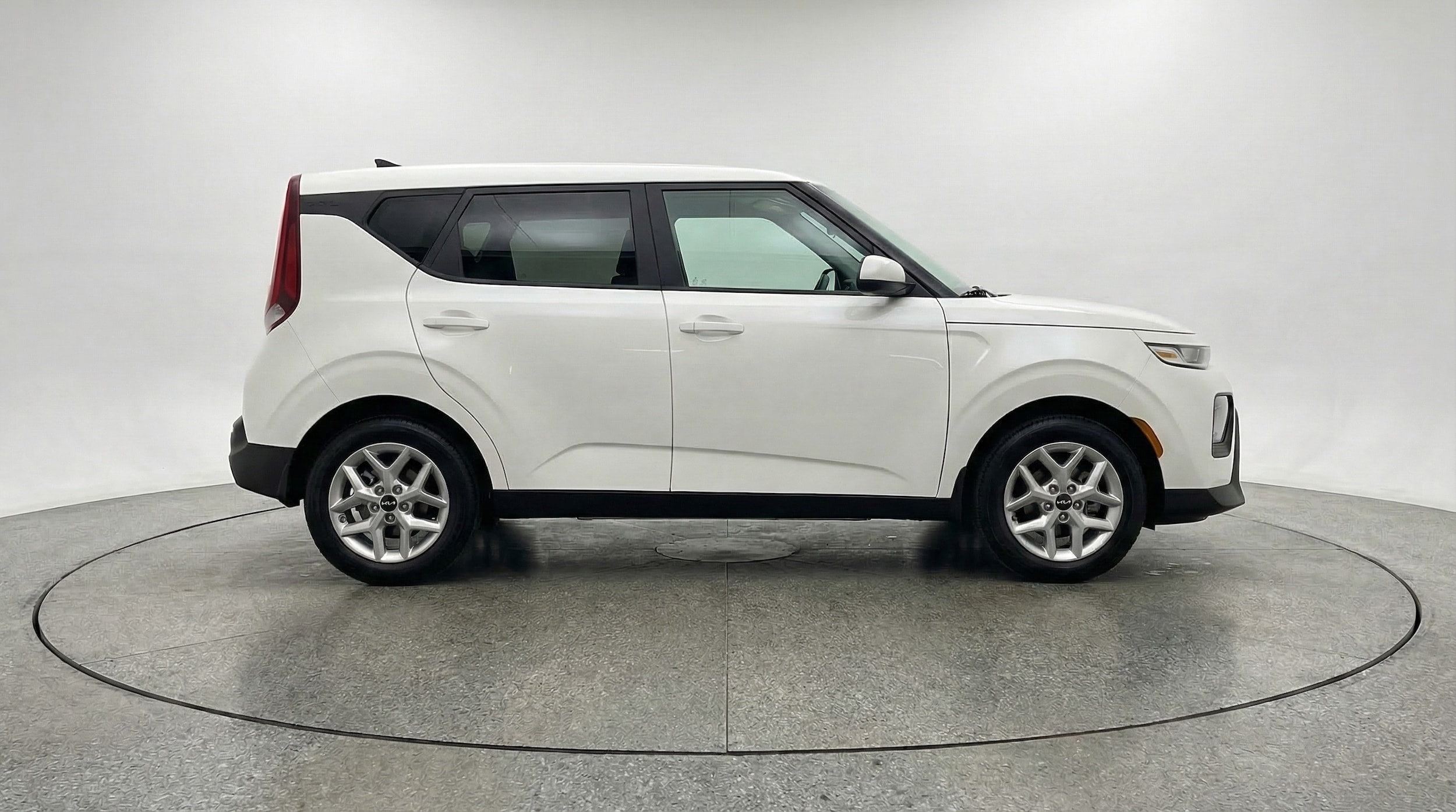 Thumbnail: 2025 Kia Soul - 8