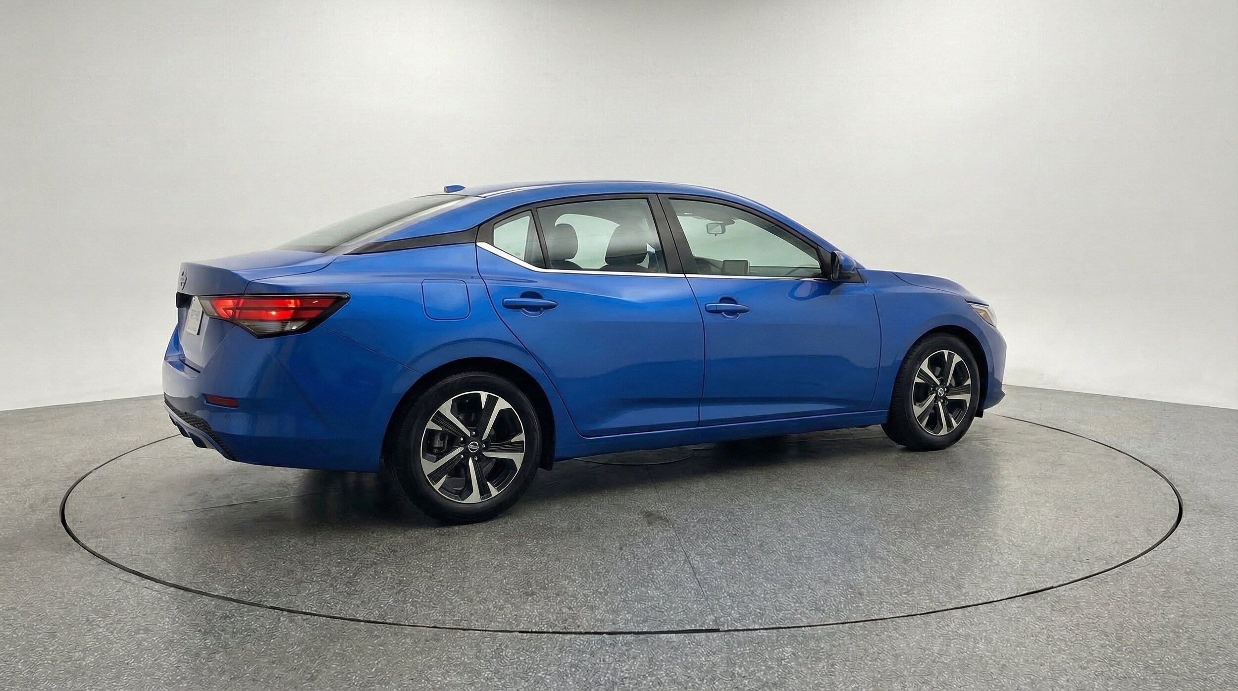 Thumbnail: 2025 Nissan Sentra - 9