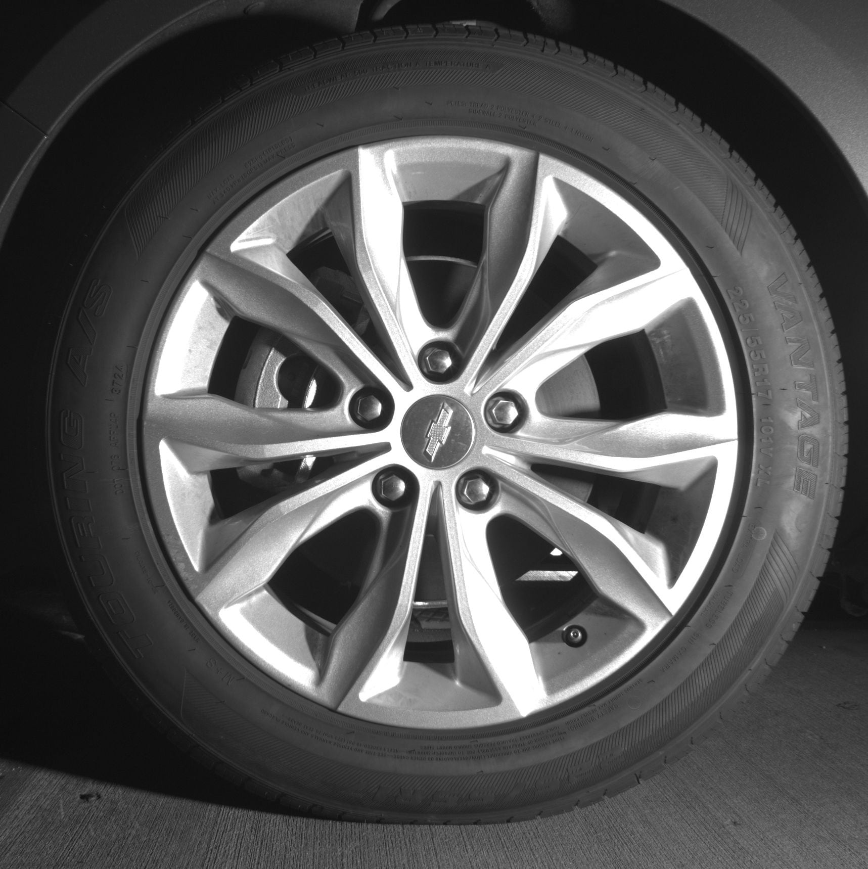 Thumbnail: 2024 Chevrolet Malibu - 9