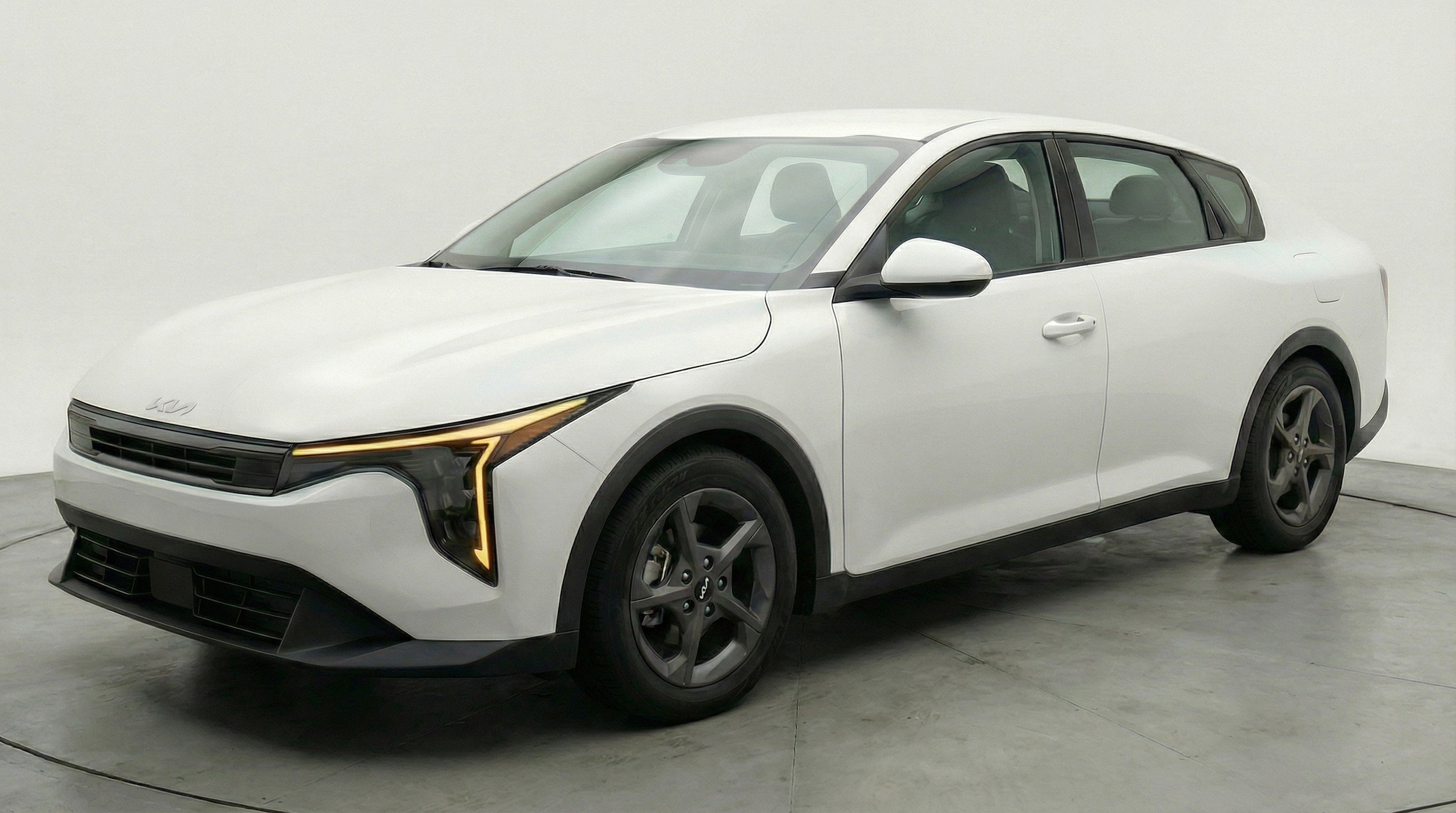 Thumbnail: 2025 Kia K4 - 3