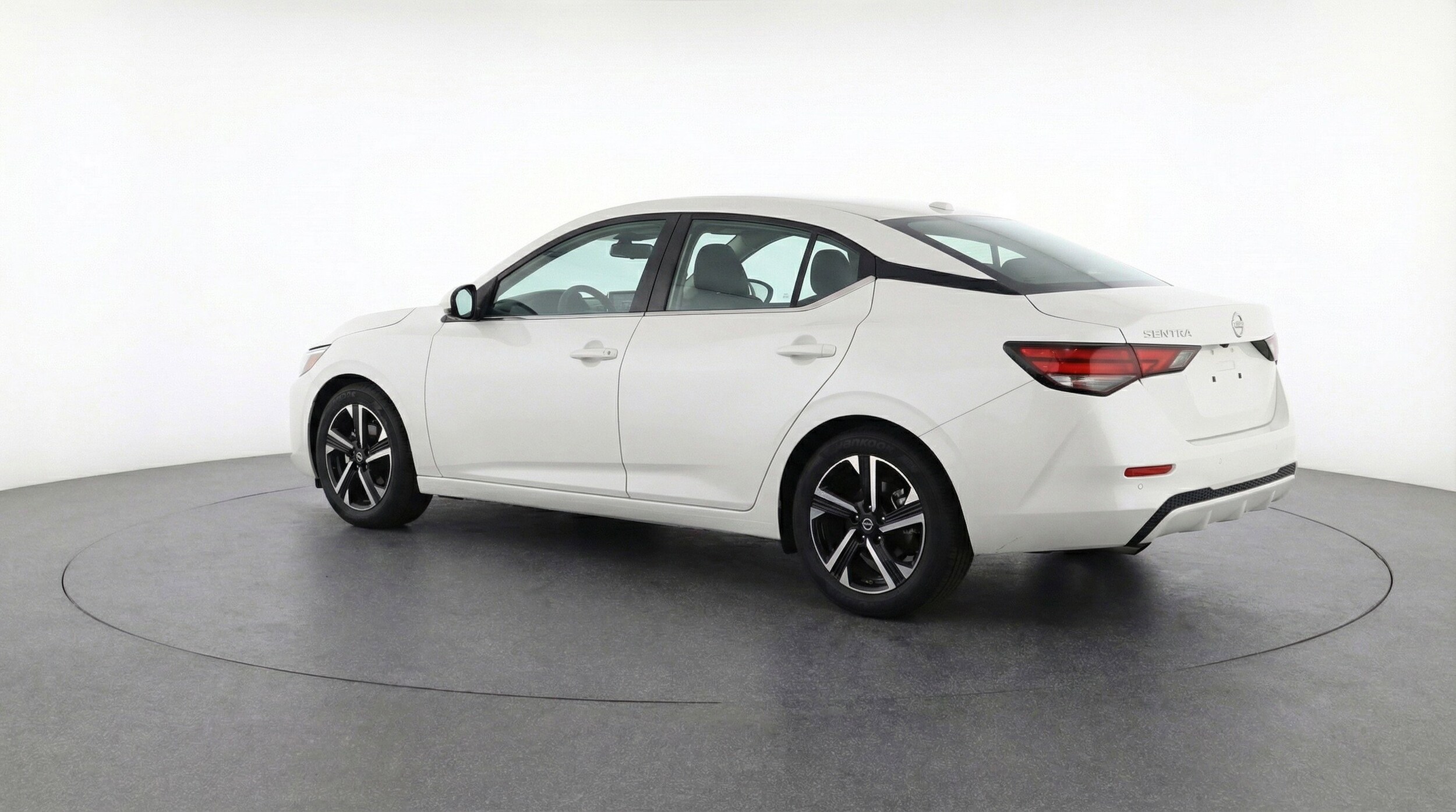 Thumbnail: 2025 Nissan Sentra - 6