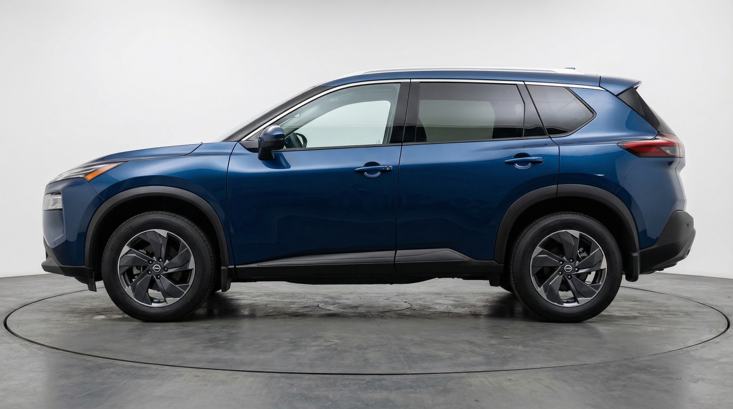 Thumbnail: 2025 Nissan Rogue - 4