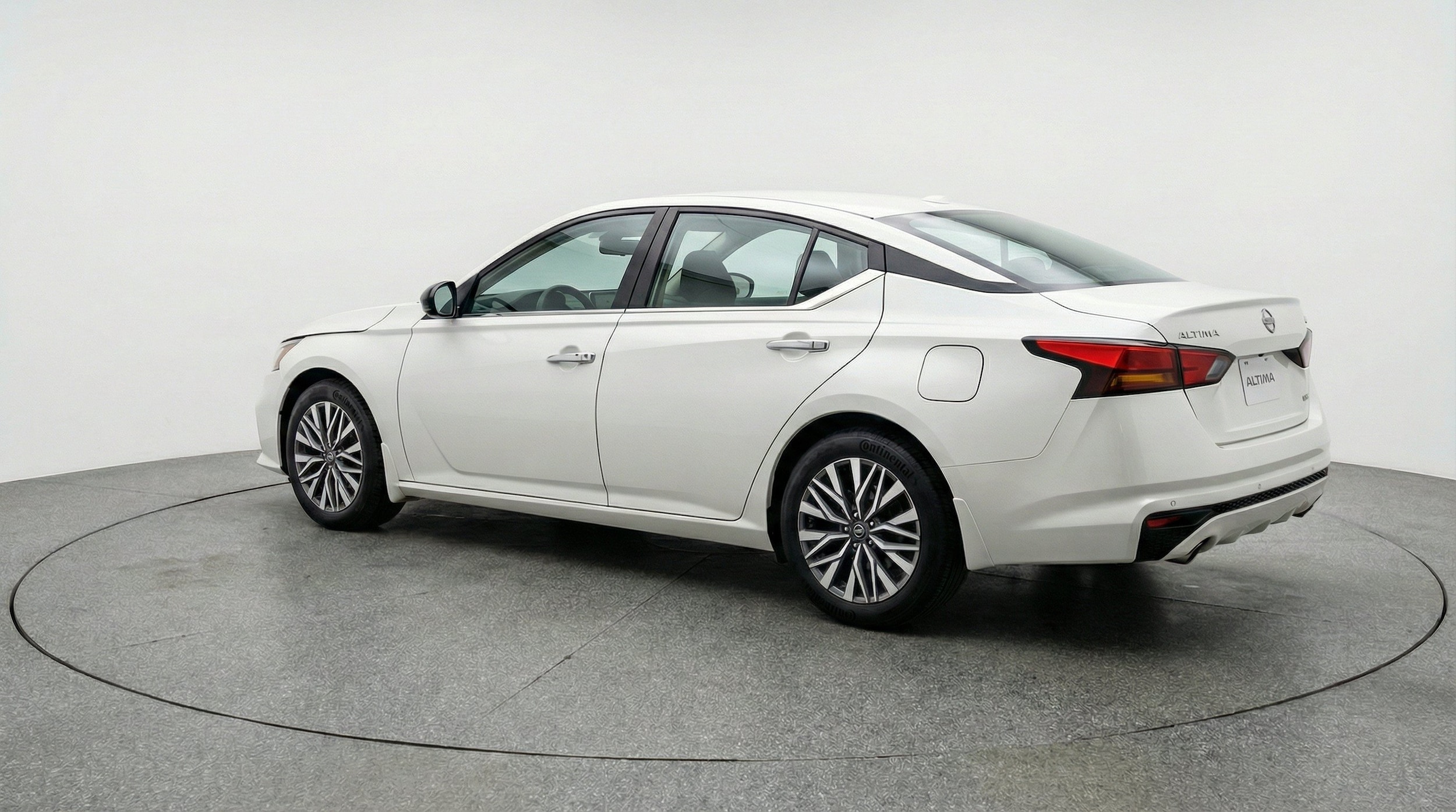 Thumbnail: 2025 Nissan Altima - 6