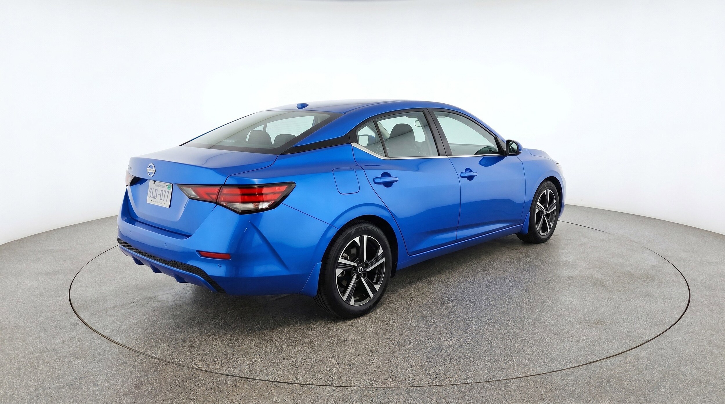 Thumbnail: 2025 Nissan Sentra - 9