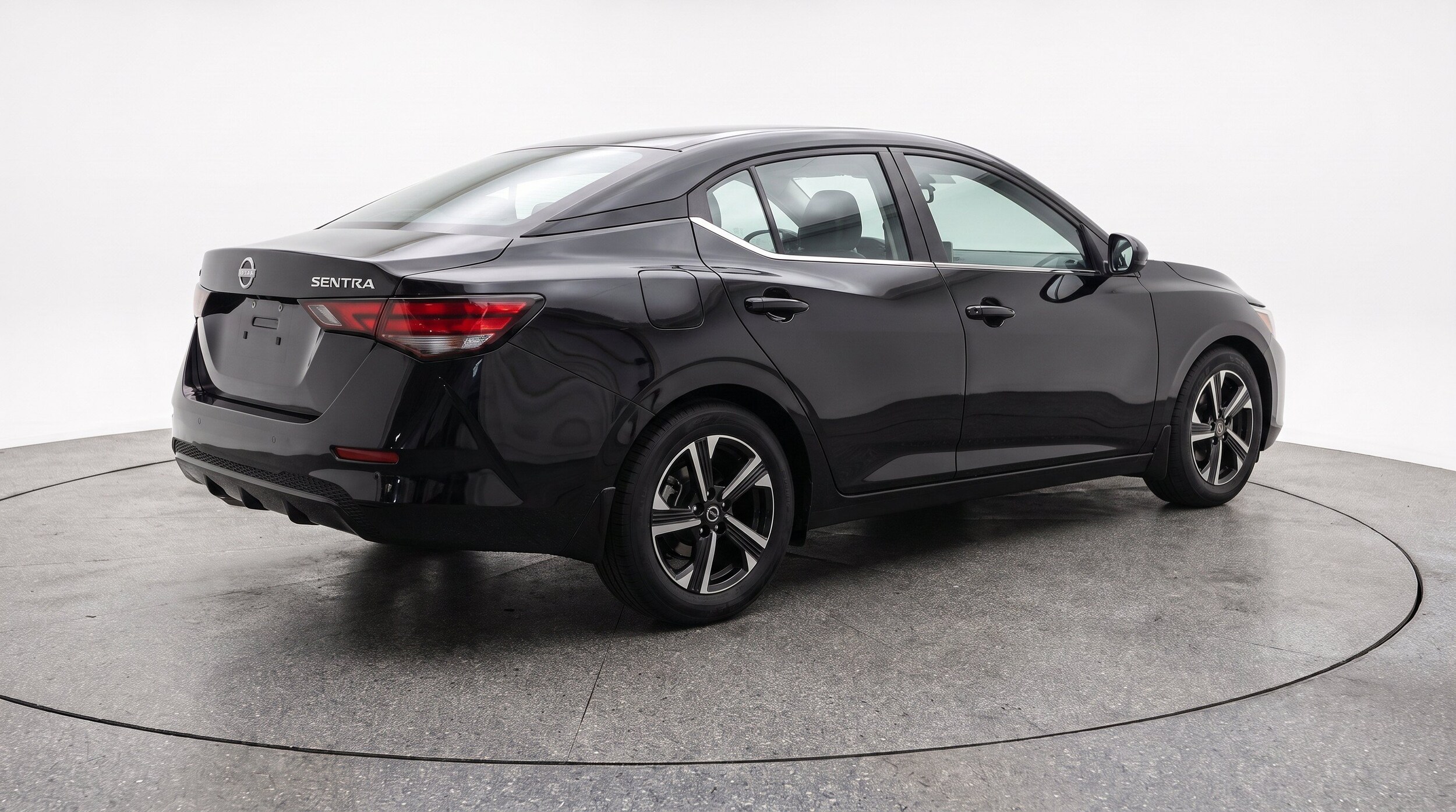 Thumbnail: 2025 Nissan Sentra - 9