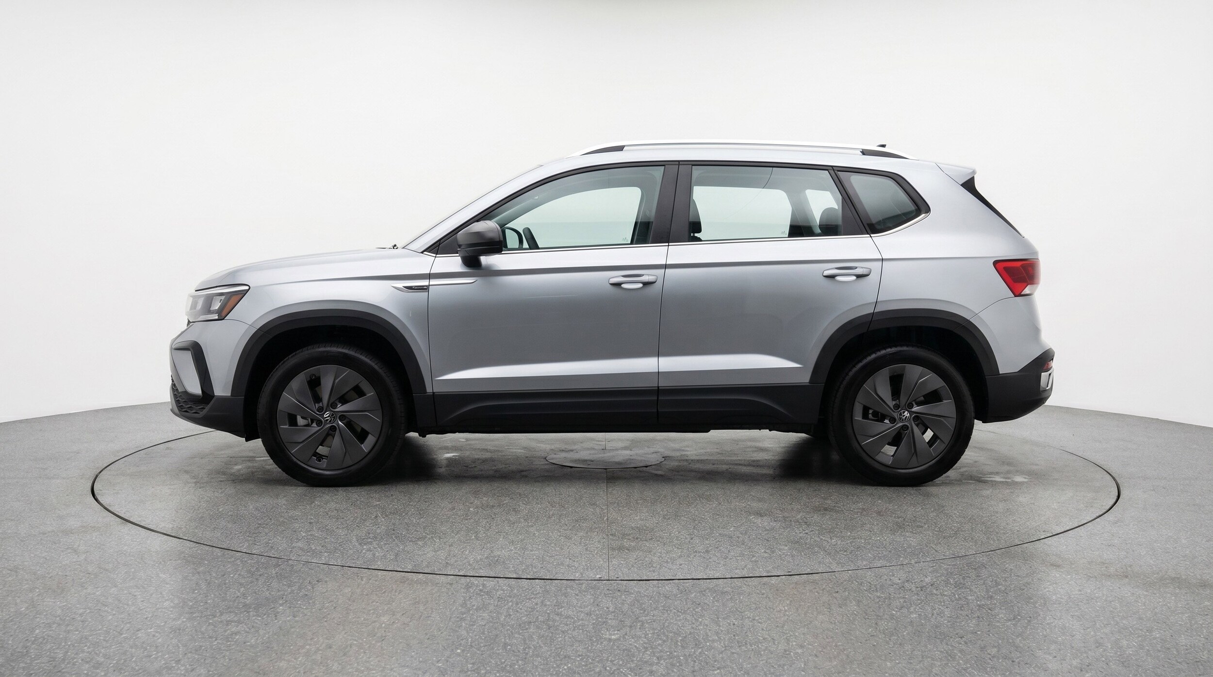 Thumbnail: 2025 Volkswagen Taos - 5