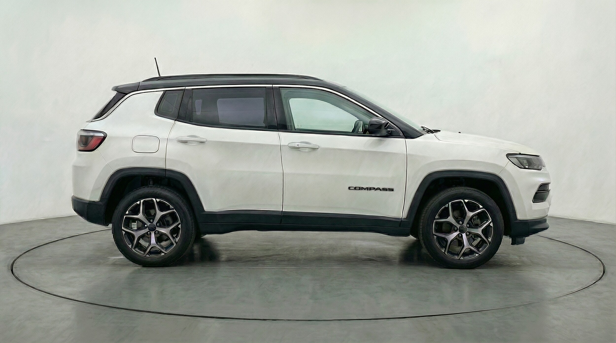 Thumbnail: 2025 Jeep Compass - 8