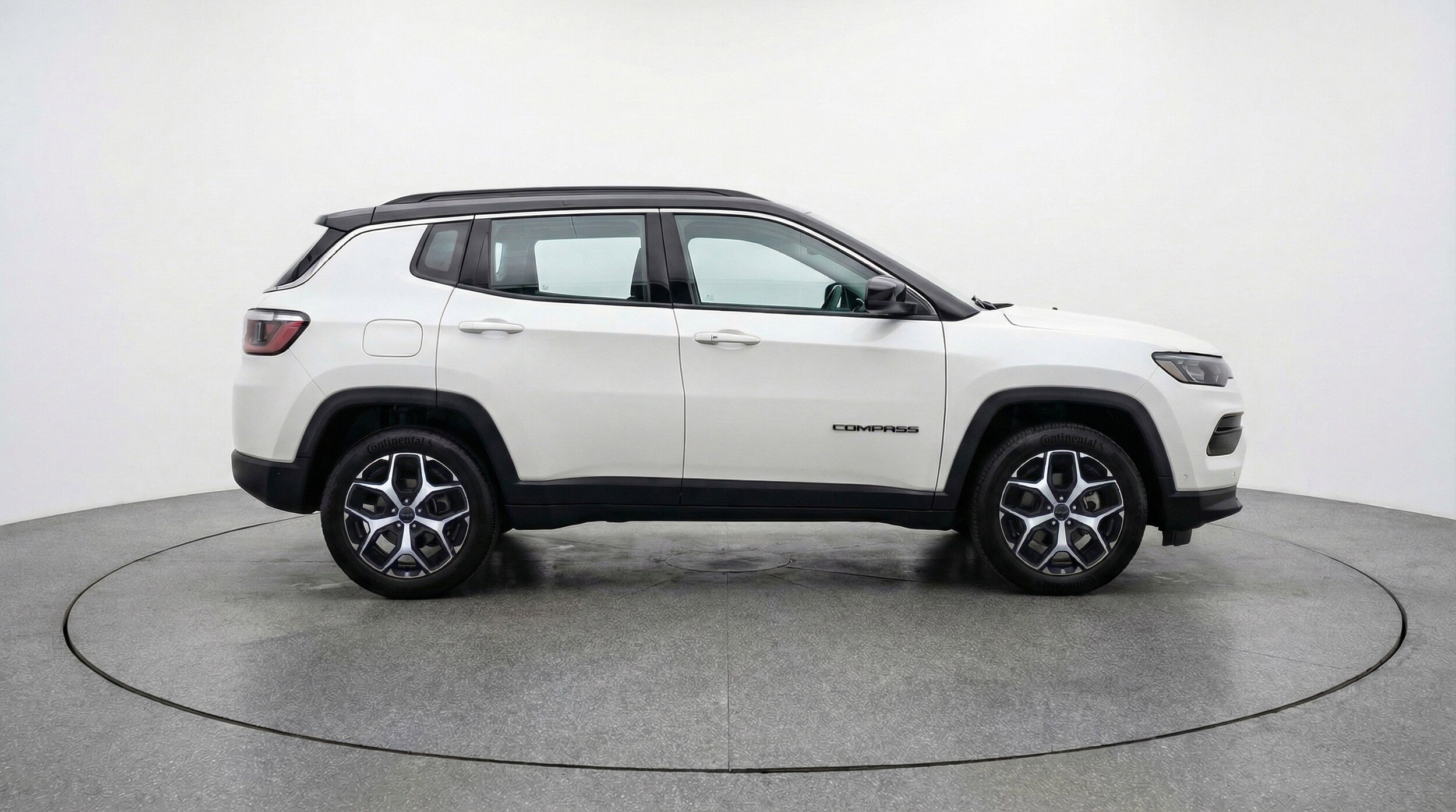 Thumbnail: 2025 Jeep Compass - 11