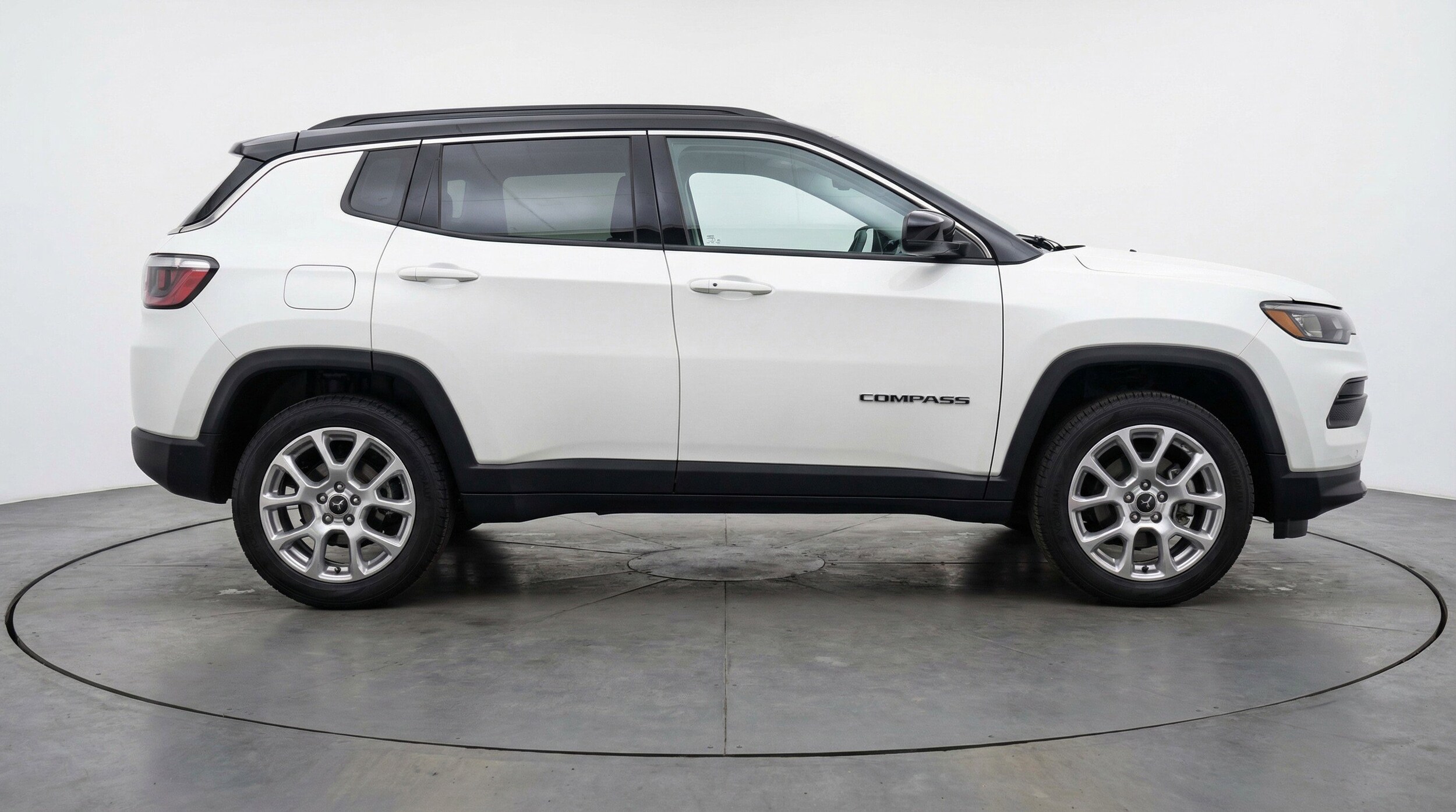 Thumbnail: 2025 Jeep Compass - 11